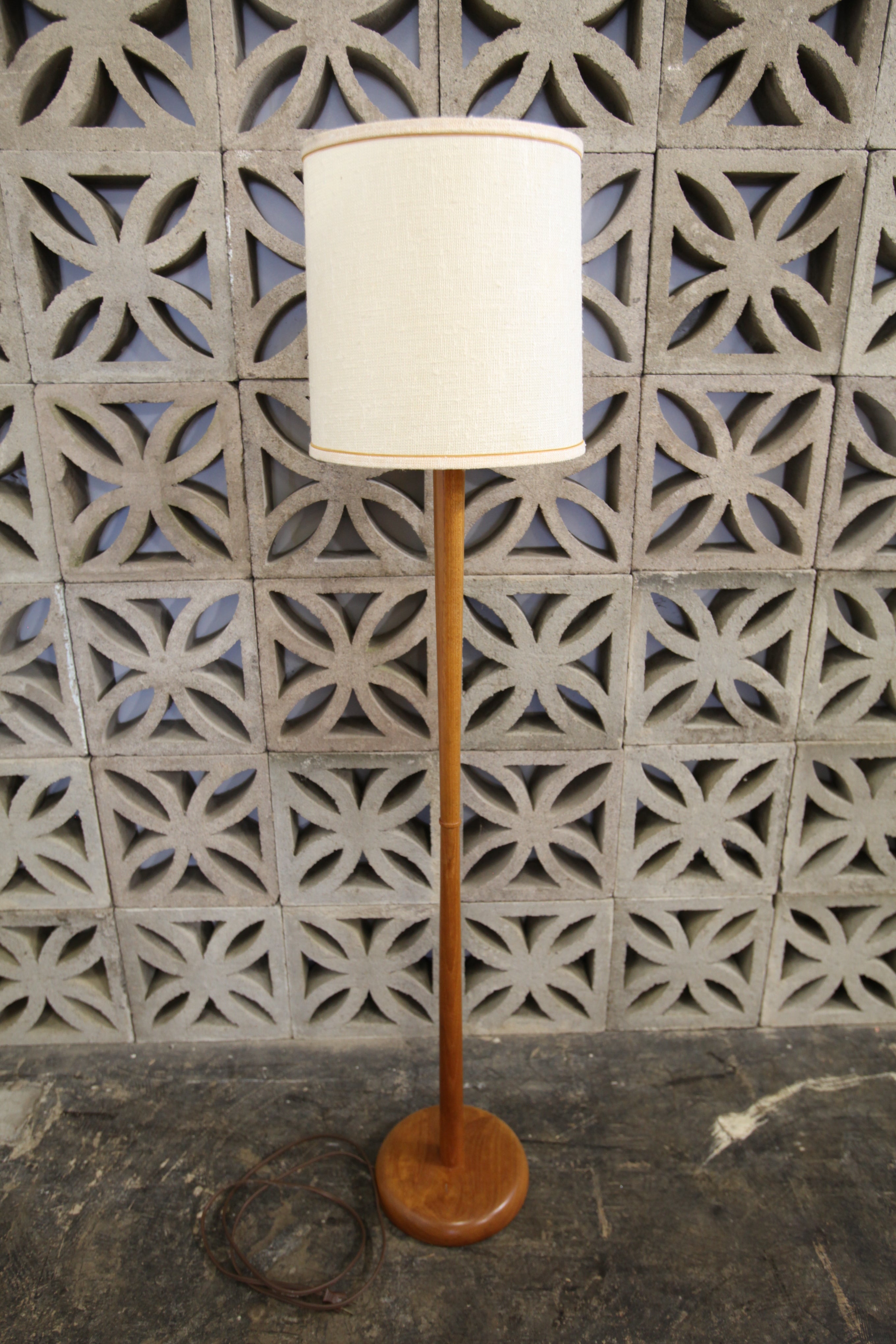 Vintage Teak Floor Lamp (12" Dia x 56"H)