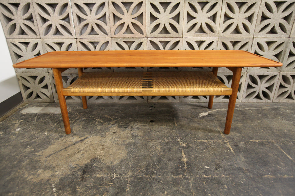 Rare & Collectable Vintage Hans Wegner AT10 Teak/Oak Coffee Table for Andreas Tuck