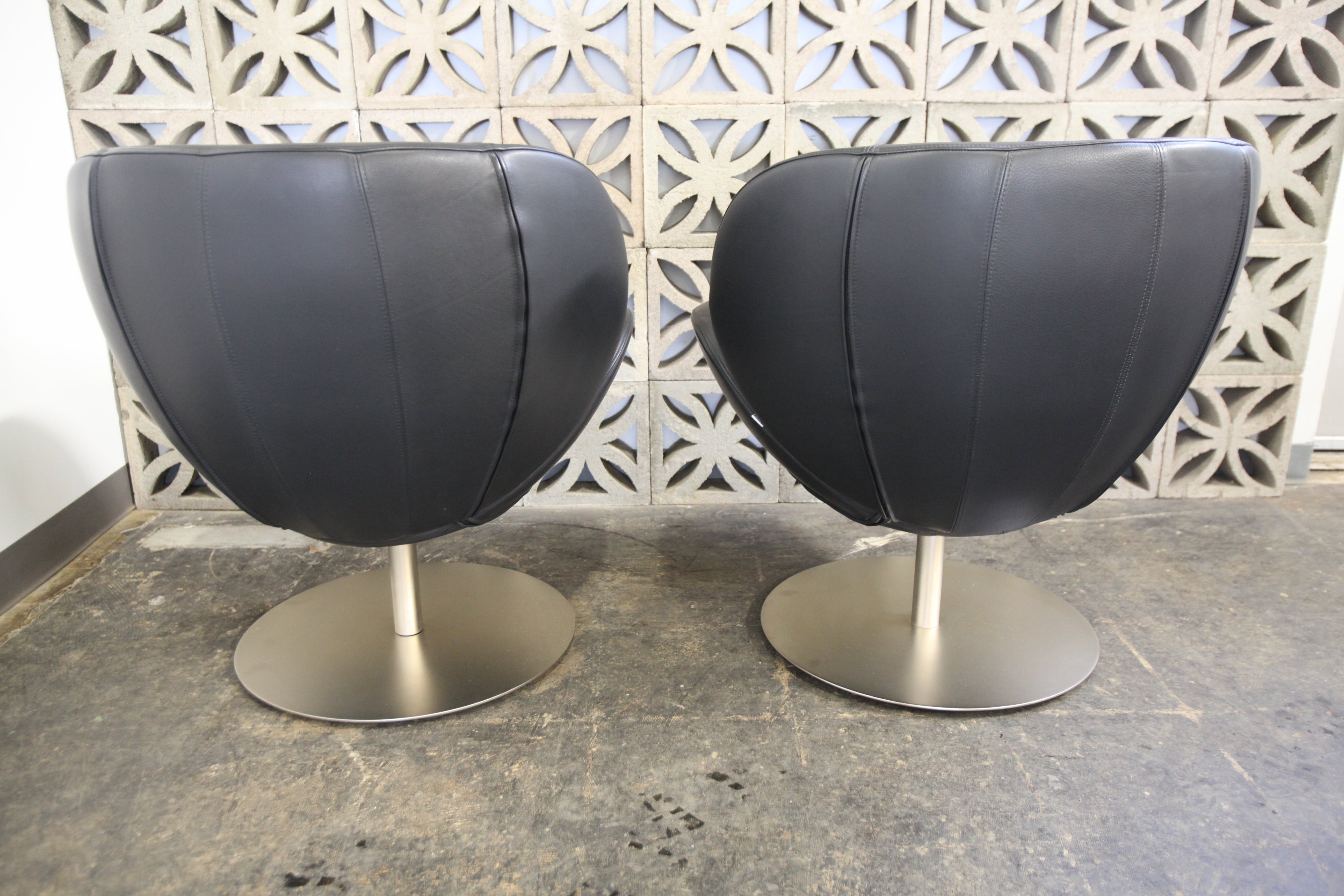 Danish BoConcept Black Leather Schelley Chair (32"W x 33"D x 33.75"H)