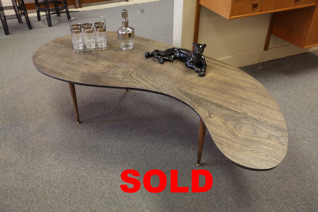 Very Cool Vintage Kidney Shaped Coffee Table (Approx 73" x 33" x 17"H)
