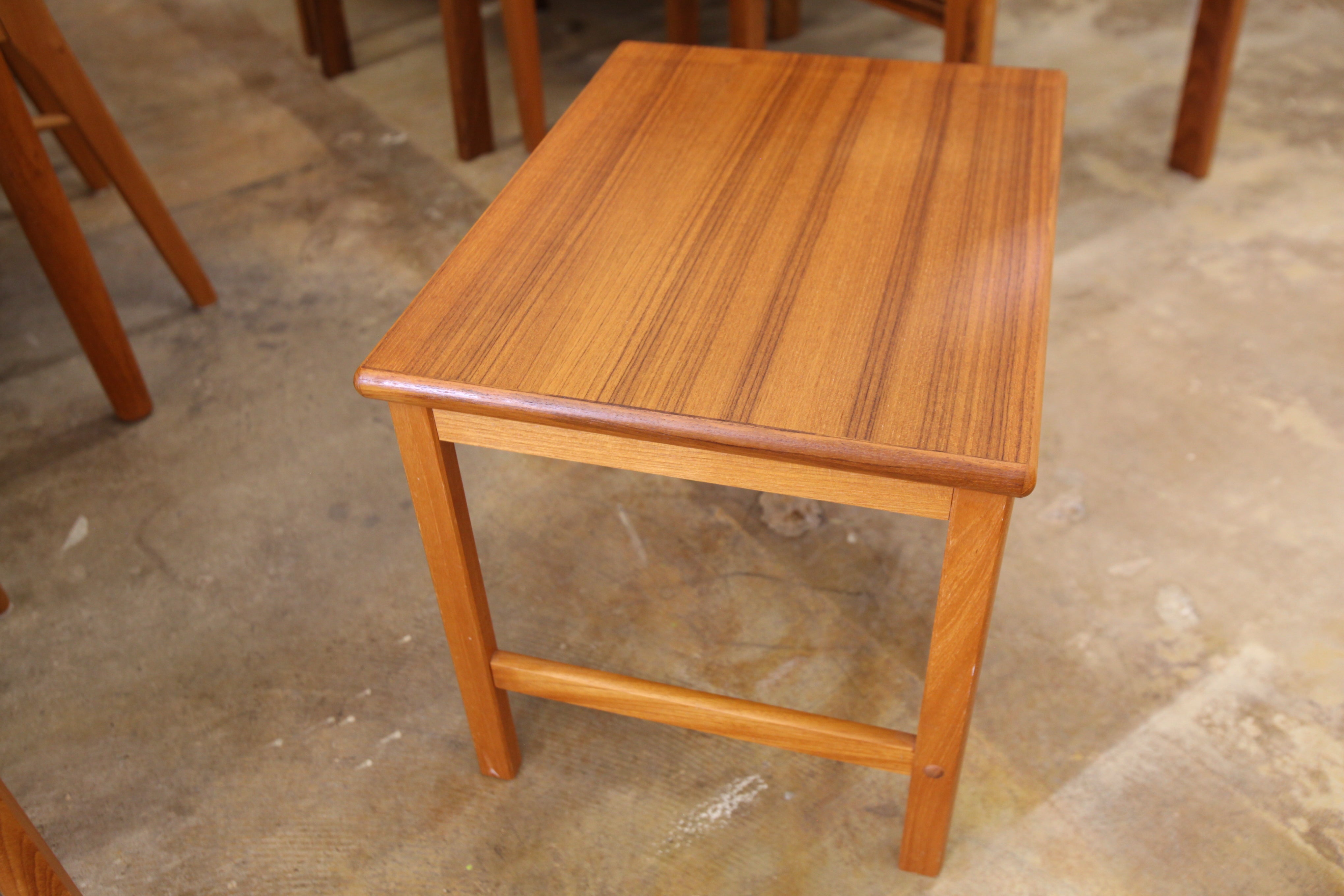 Small Teak Side Table (20" x 15" x 16"H)