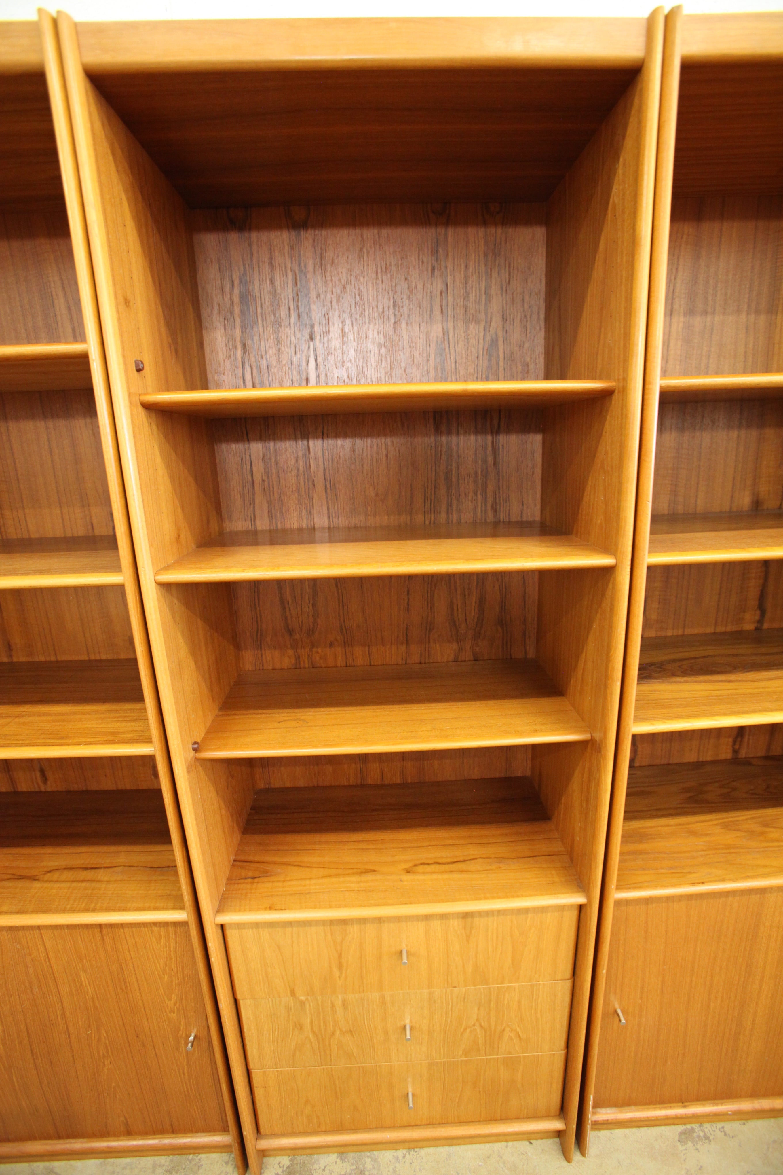 Vintage Tall Teak Bookshelf w/ Lower Drawers (27.5"W x 15.75"D x 78.25"H)