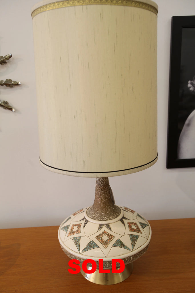 Vintage MCM Lamp (32"H)