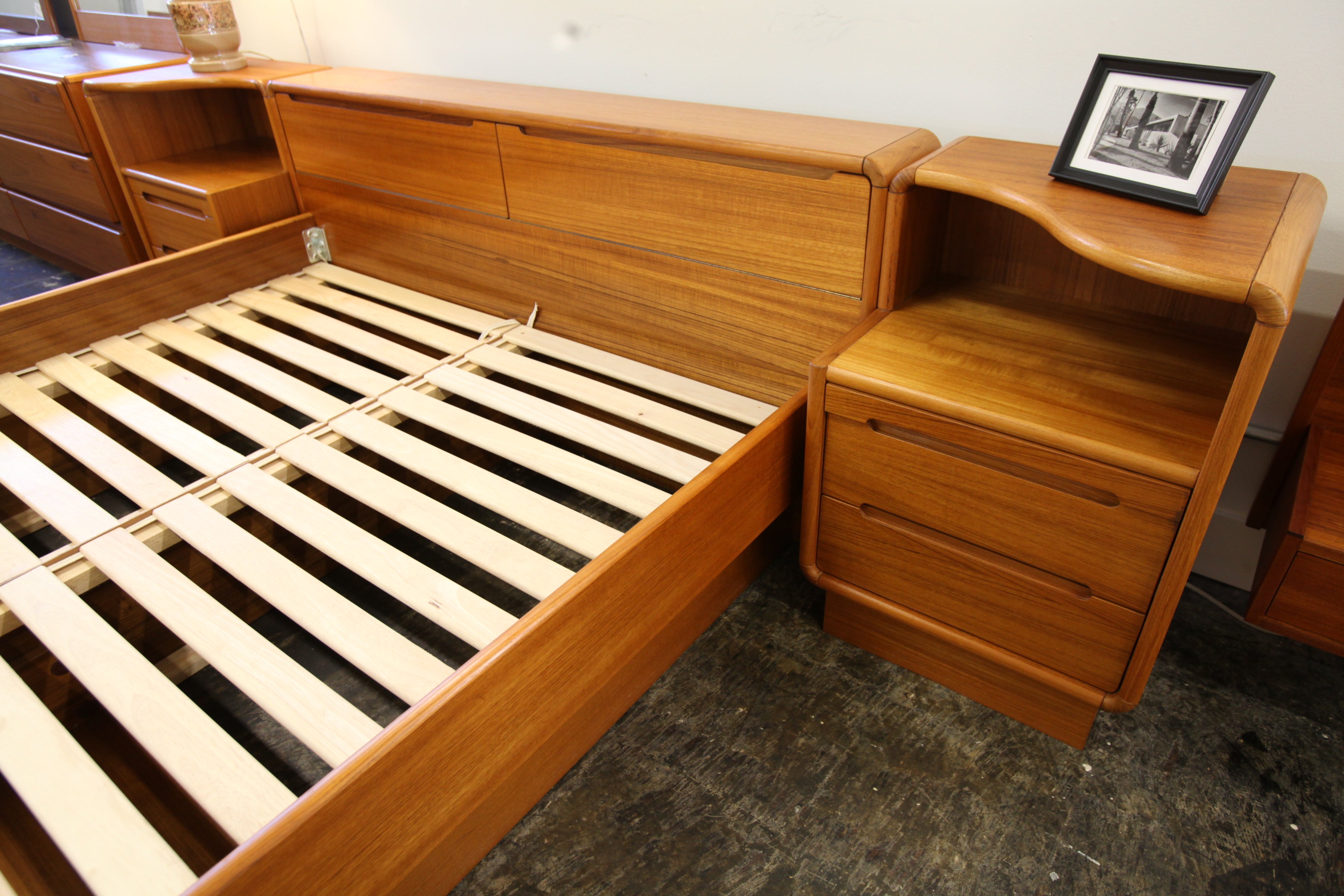 Vintage Teak Queen Bed w/ Storage & Night Stands (106.5"W x 30"H x 91"D)