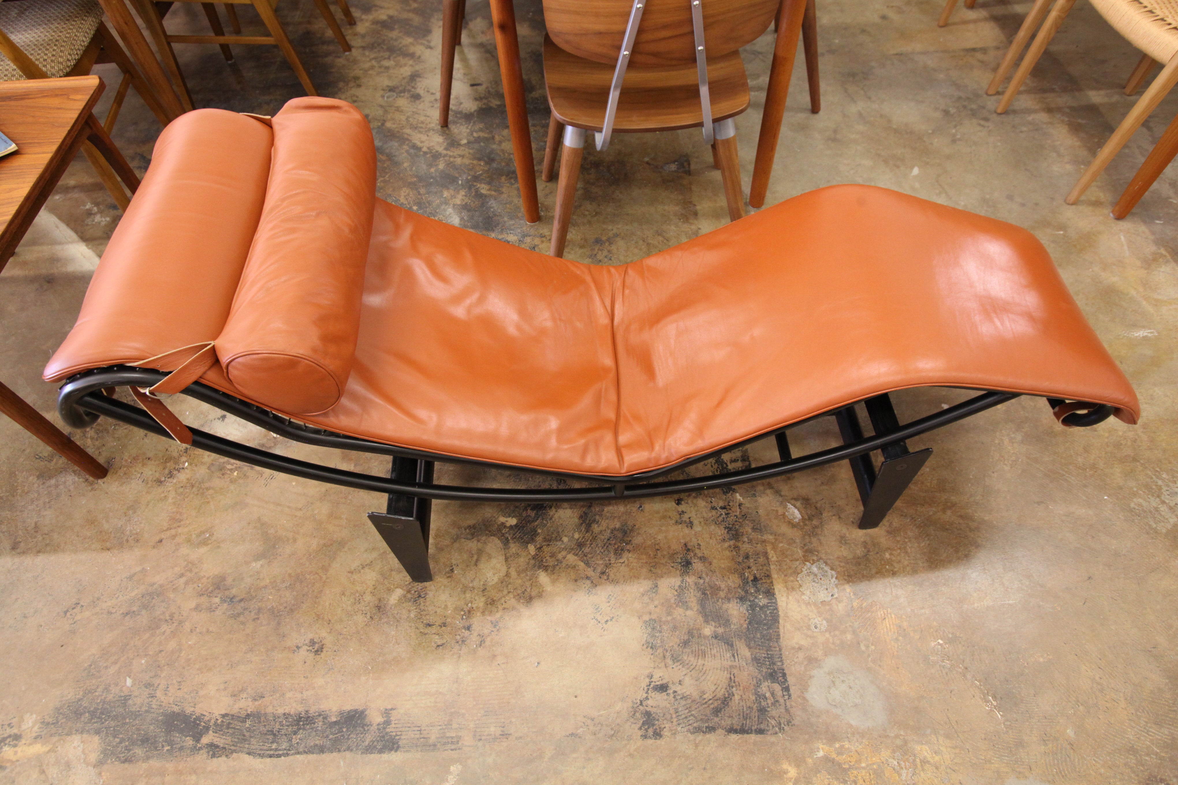 Vintage Replica Leather Le Corbusier Chaise (64"L x 21"W x 30"H)