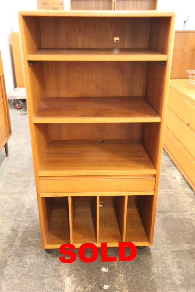 Vintage Teak Stereo Stand w/ Pull Out Shelf & Drawer (25.5"W x 17.5"D x 51.75"H)