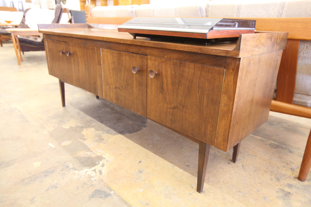 Vintage Walnut Sideboard / Entertainment Stand (59.75"W x 15.75"D x 24.75"H)