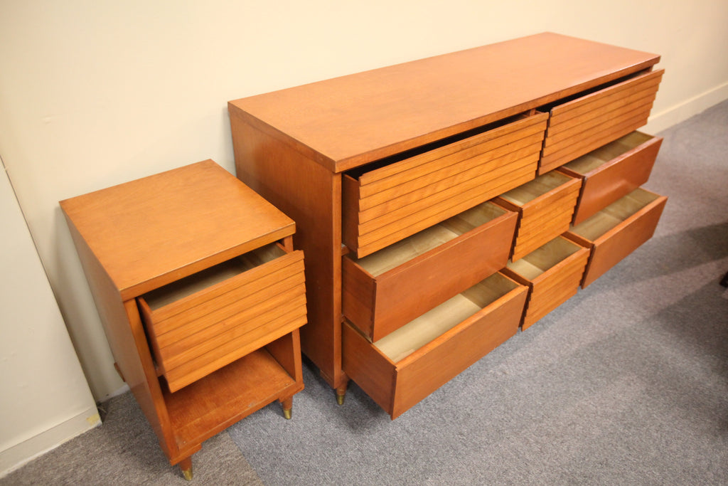 8 Drawer Dresser and Side Table (54x31x17.5) Haddon Hall
