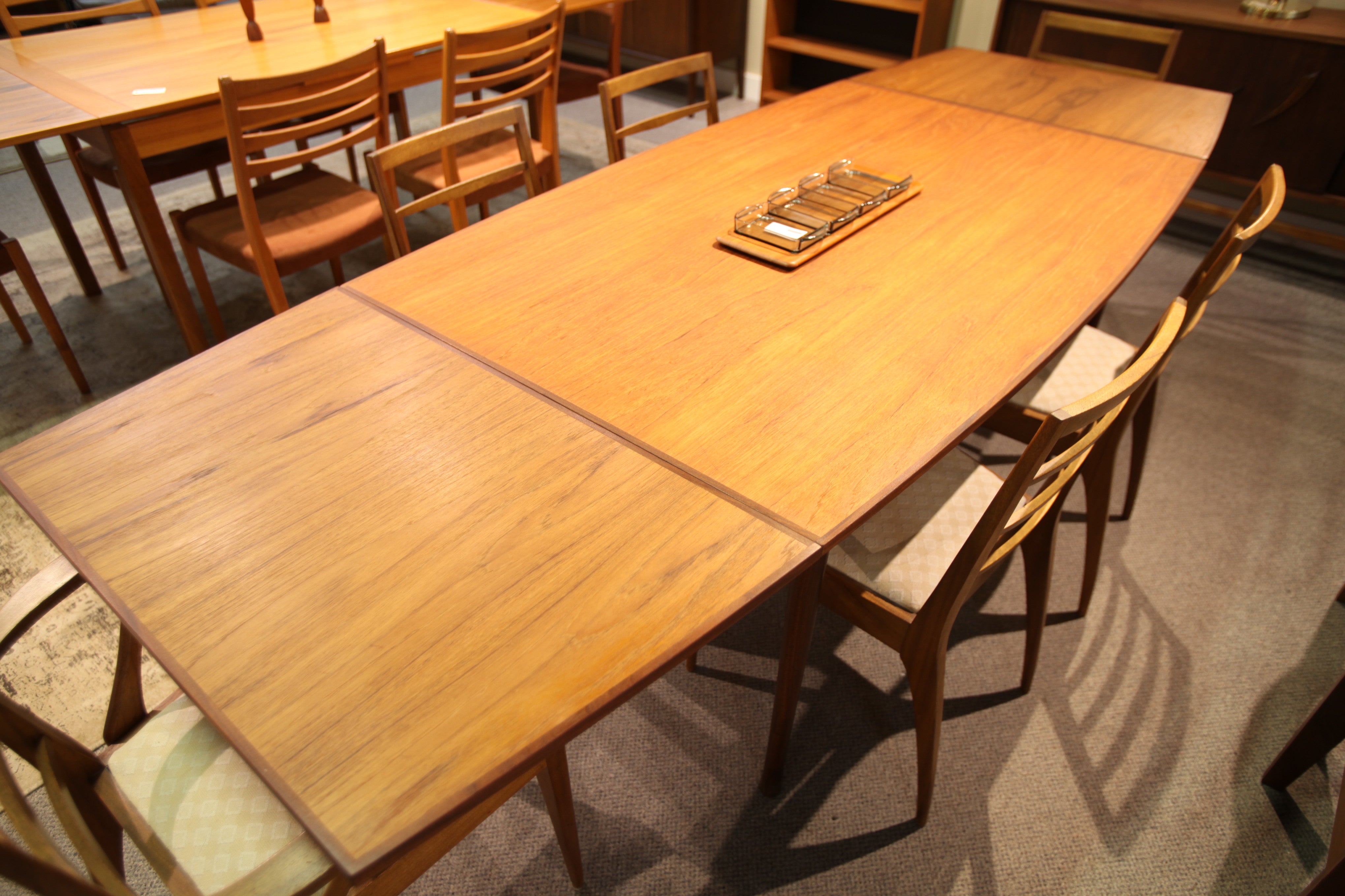 RS Teak Extension Table (58"x37") or (98" extended)