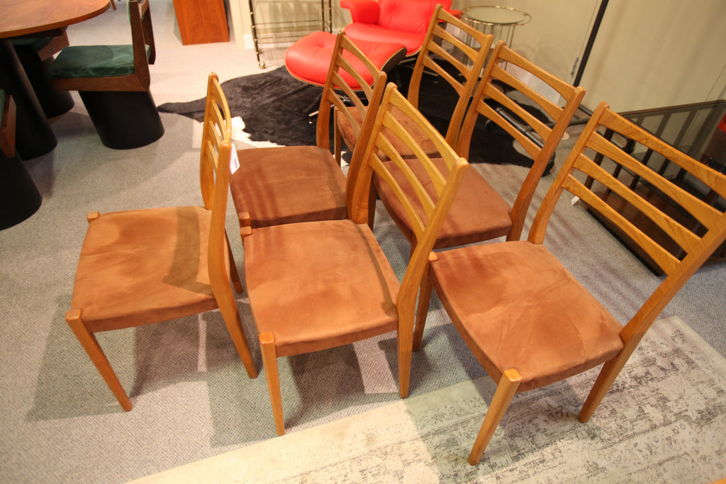 Svegards Mobelfabrik (Sweden) Set of 6 teak Chairs
