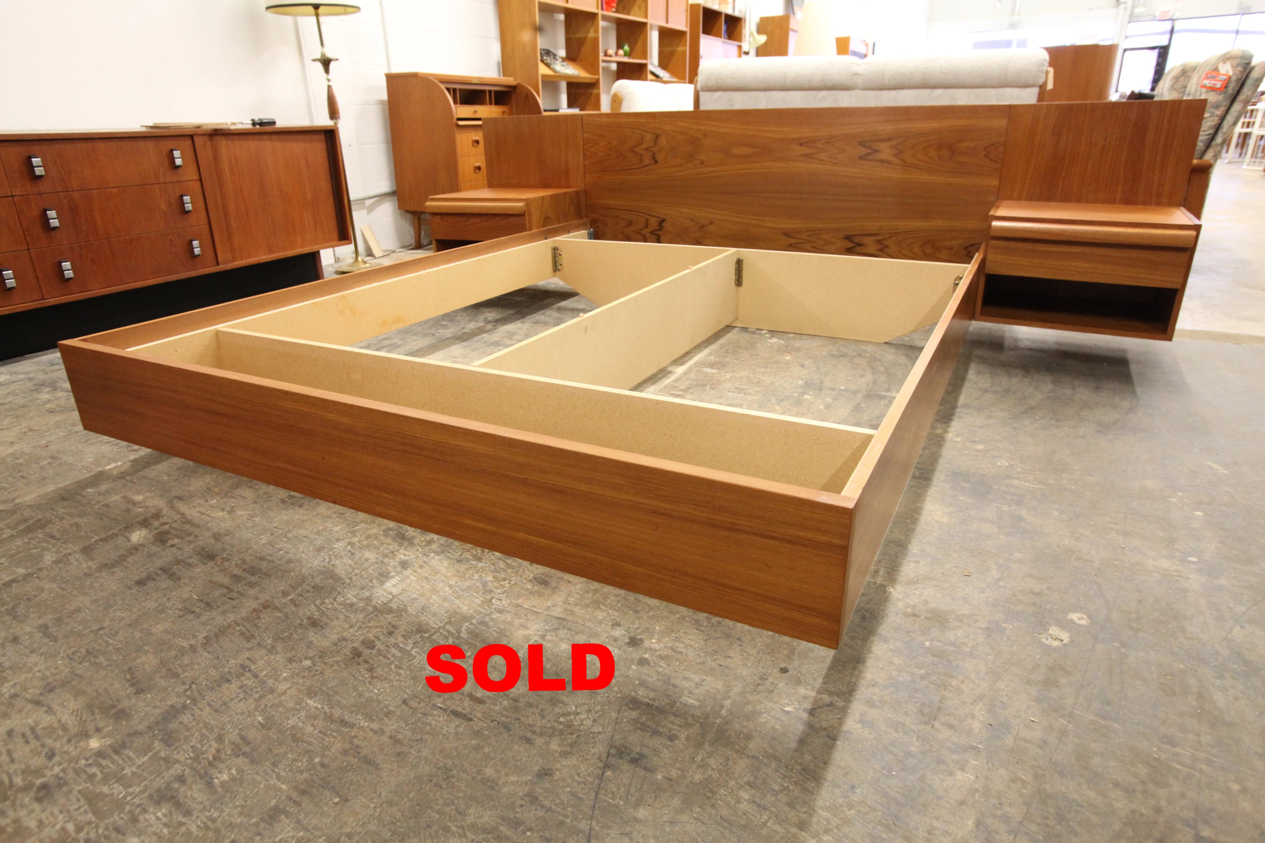 Vintage Teak Queen Bed w/ Floating Night Stands (102.25"W x 82.5"D x 28.75"H)
