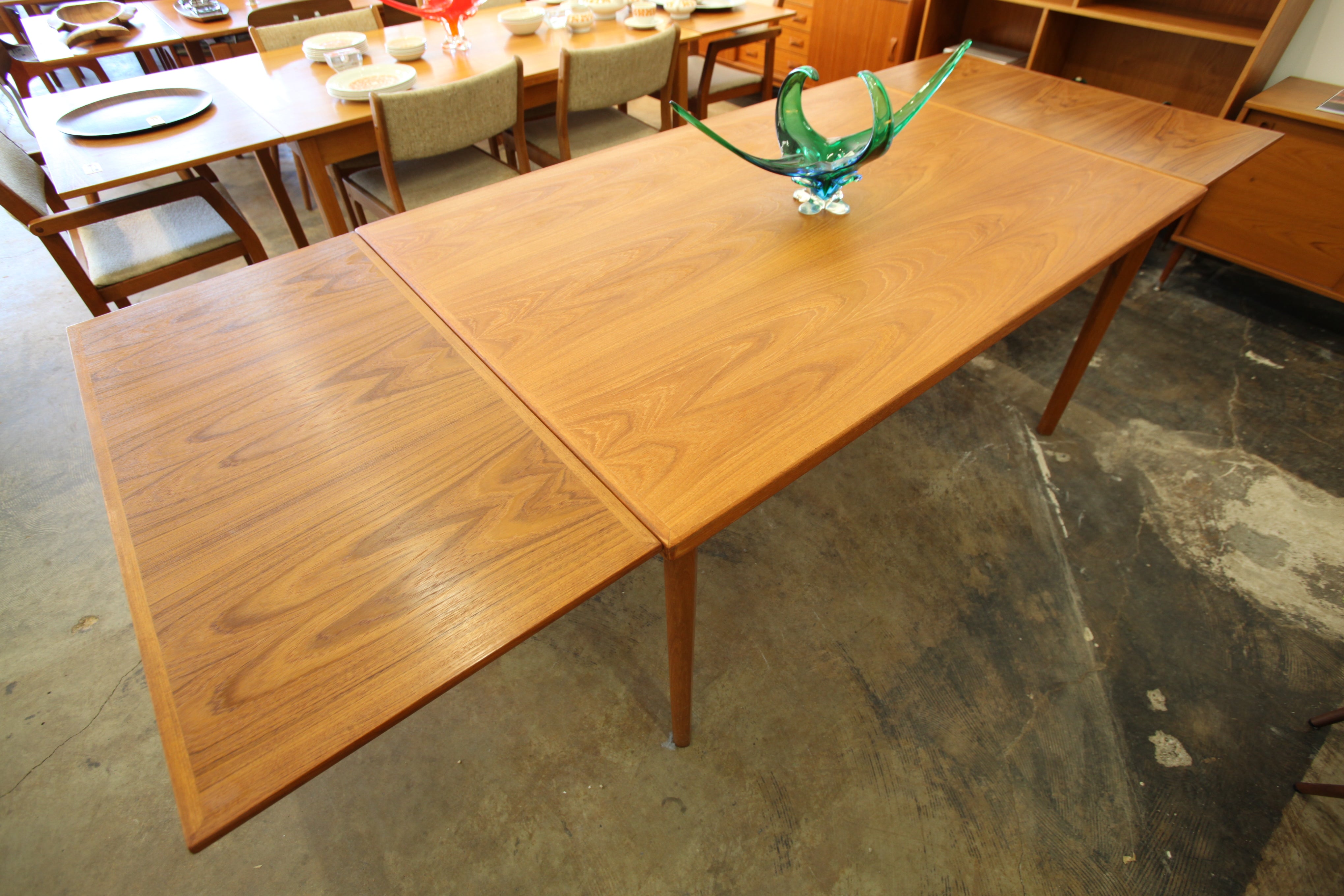 Vintage Danish Teak Dining Table w/ Pullout Extensions (59"x39.25")(98"x39.25") 29"H