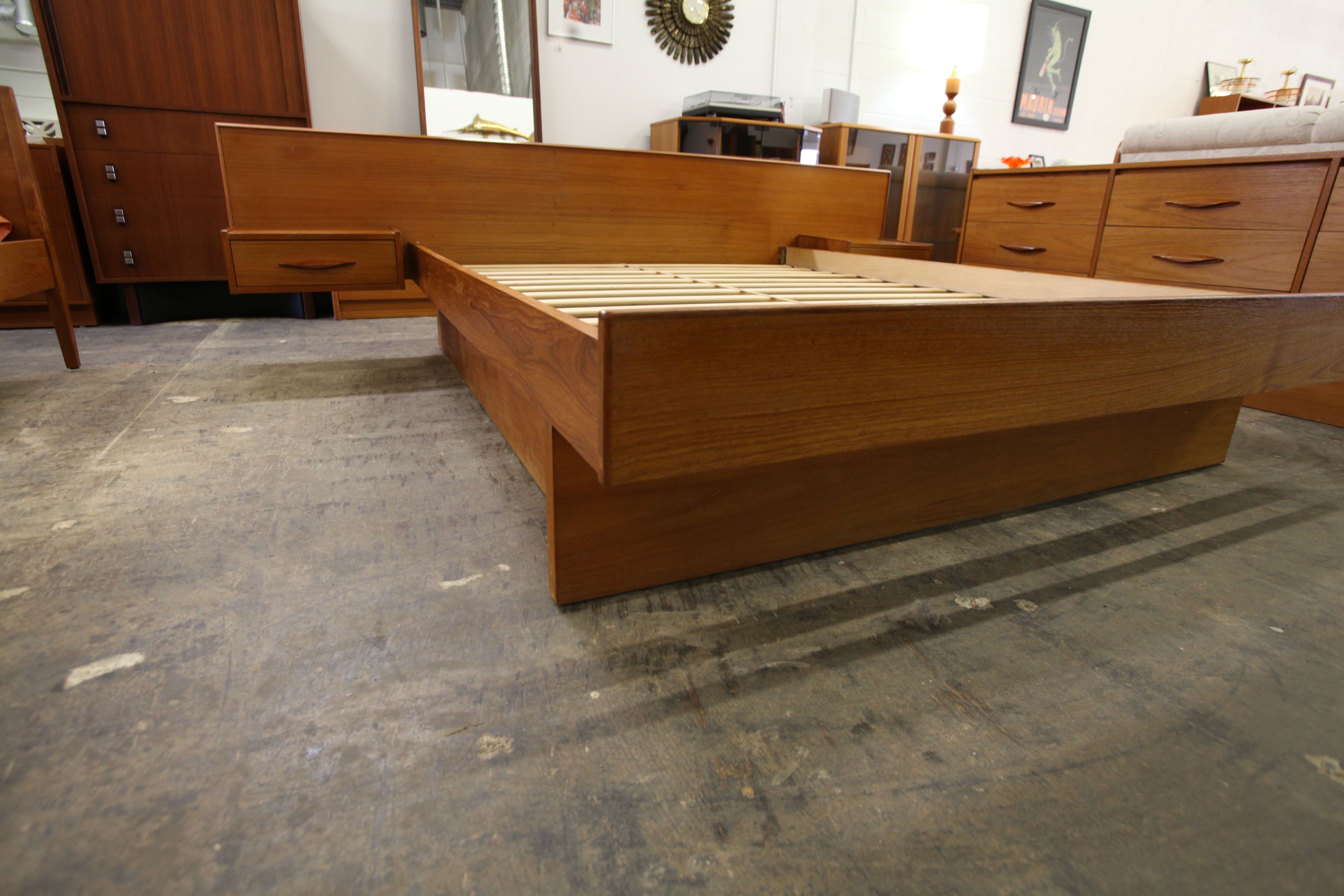 Vintage Teak Queen Size bed w/ Floating Night Stands (105"W x 82.5"D x 29"H)
