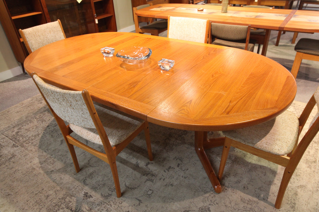 Round Teak Table with 2 Extensions (86" x 47") or (47" Round)
