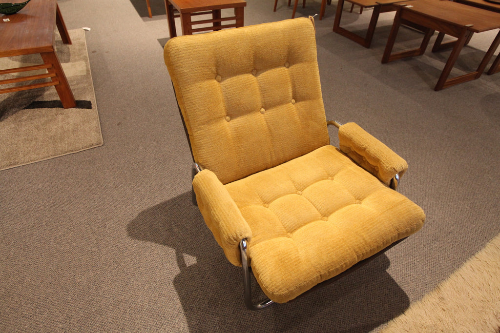 Chrome Framed Mid Century Modern Lounge Chair