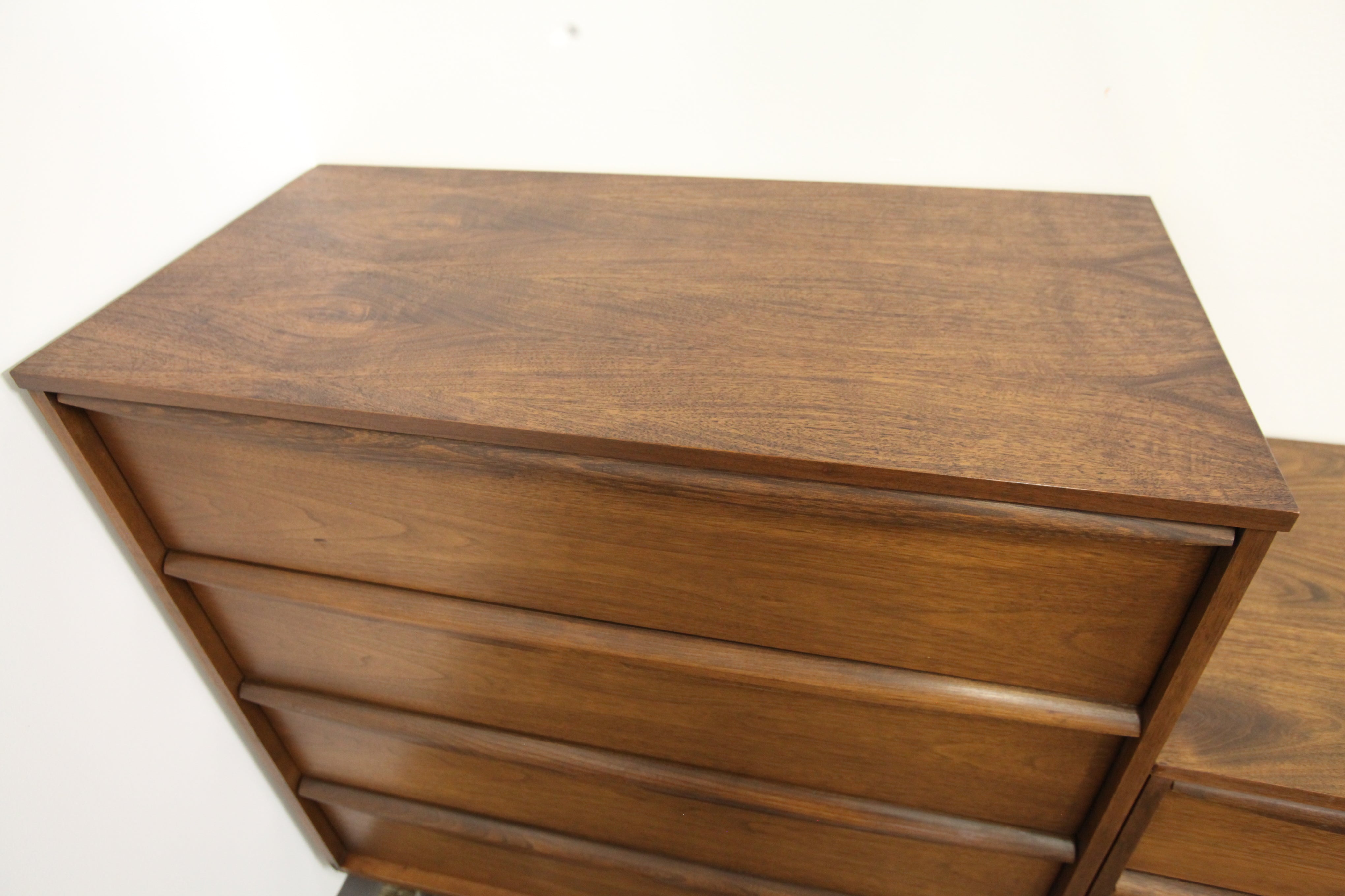 Vintage Walnut 4 Drawer Tallboy Dresser  (36.25"W x 18"D x 41.25"H)