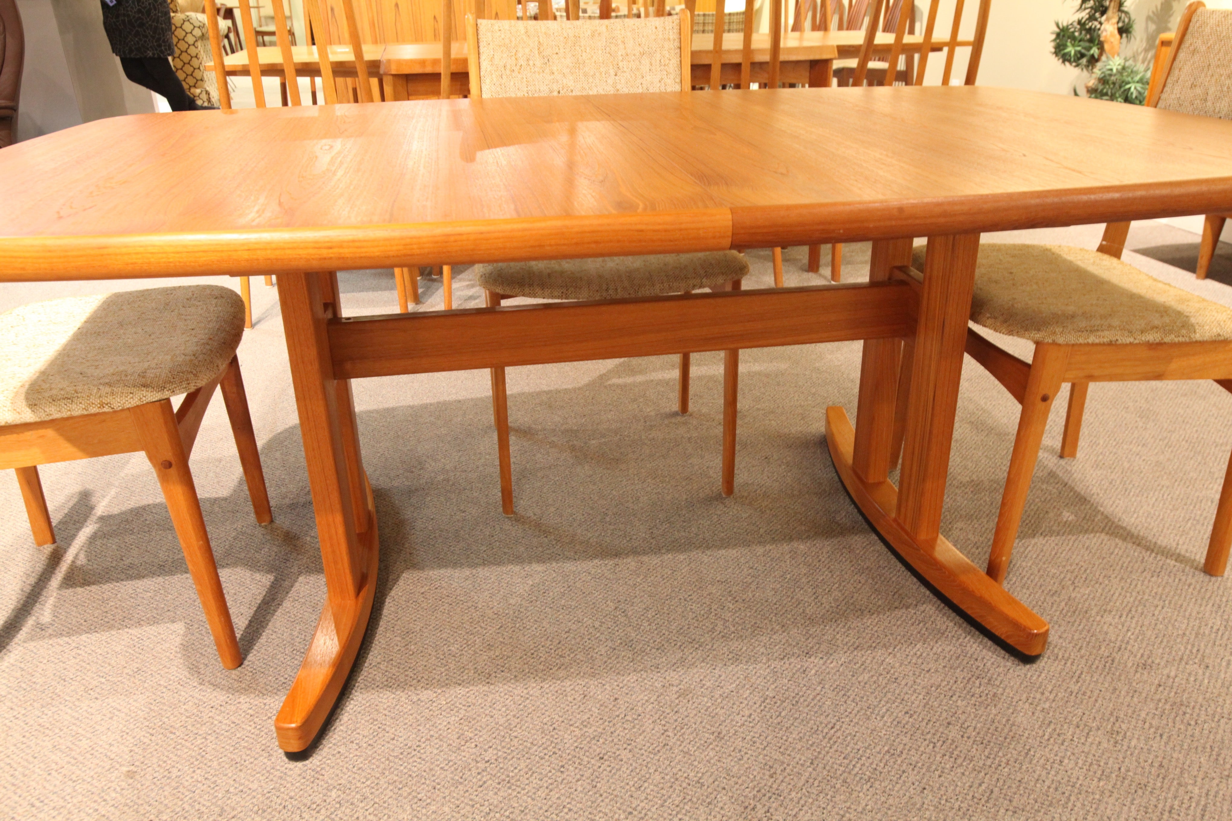Fabulous Teak Dining Table w/2 Extensions (108" x 42") or (69" x 42")