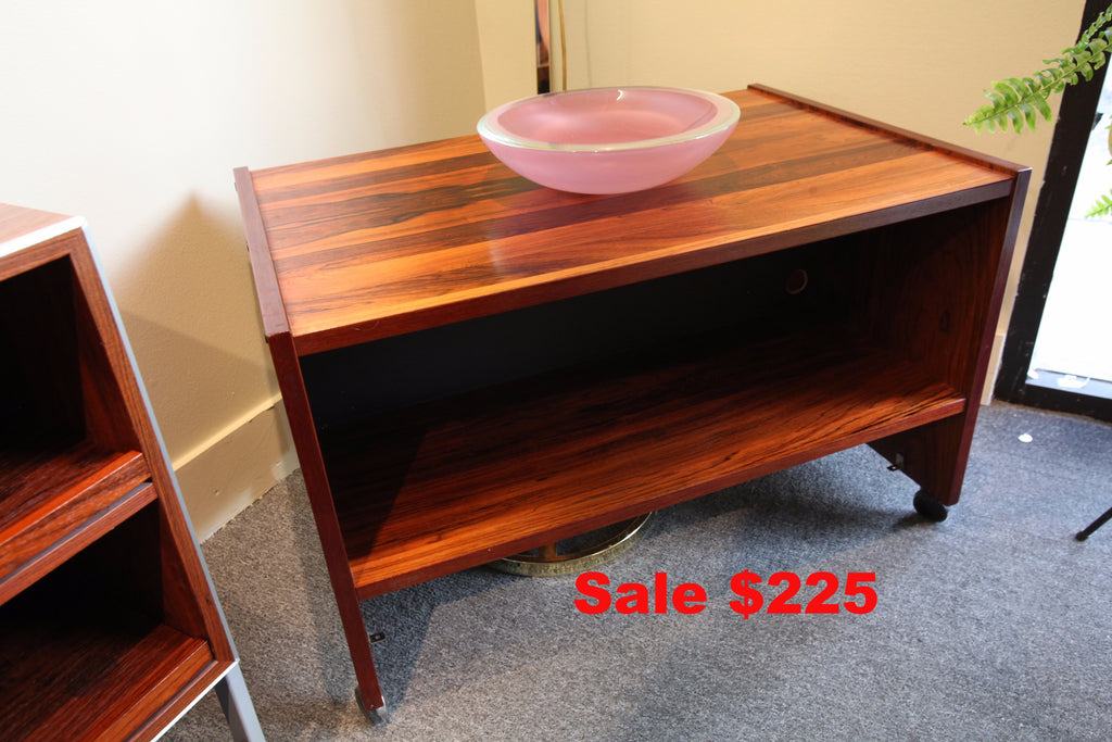 Rosewood TV Stand on wheels (31" x 20" x 19.5"H)