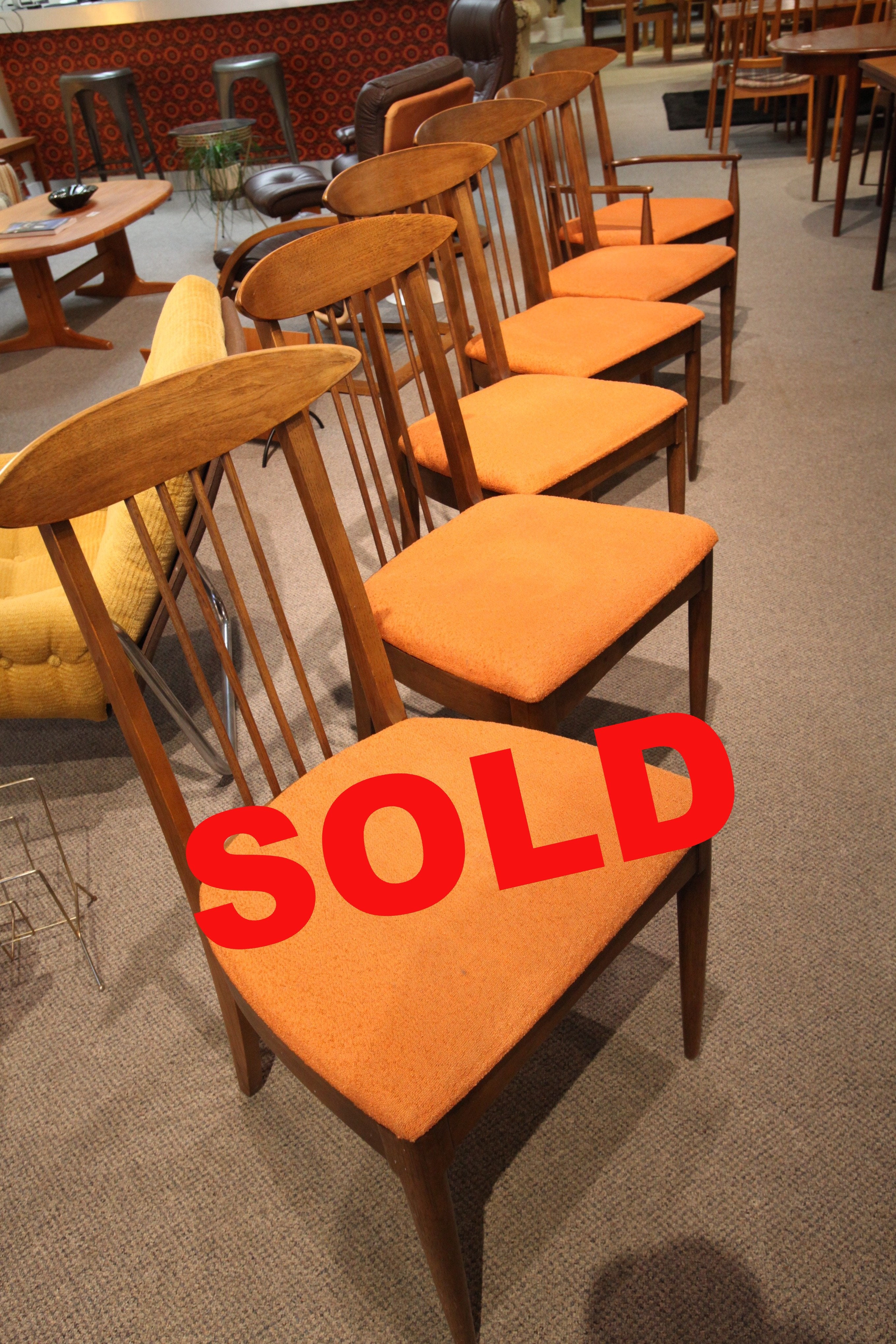 Set of 6 Vintage 1960's Mid Century Lenoir Walnut Chairs