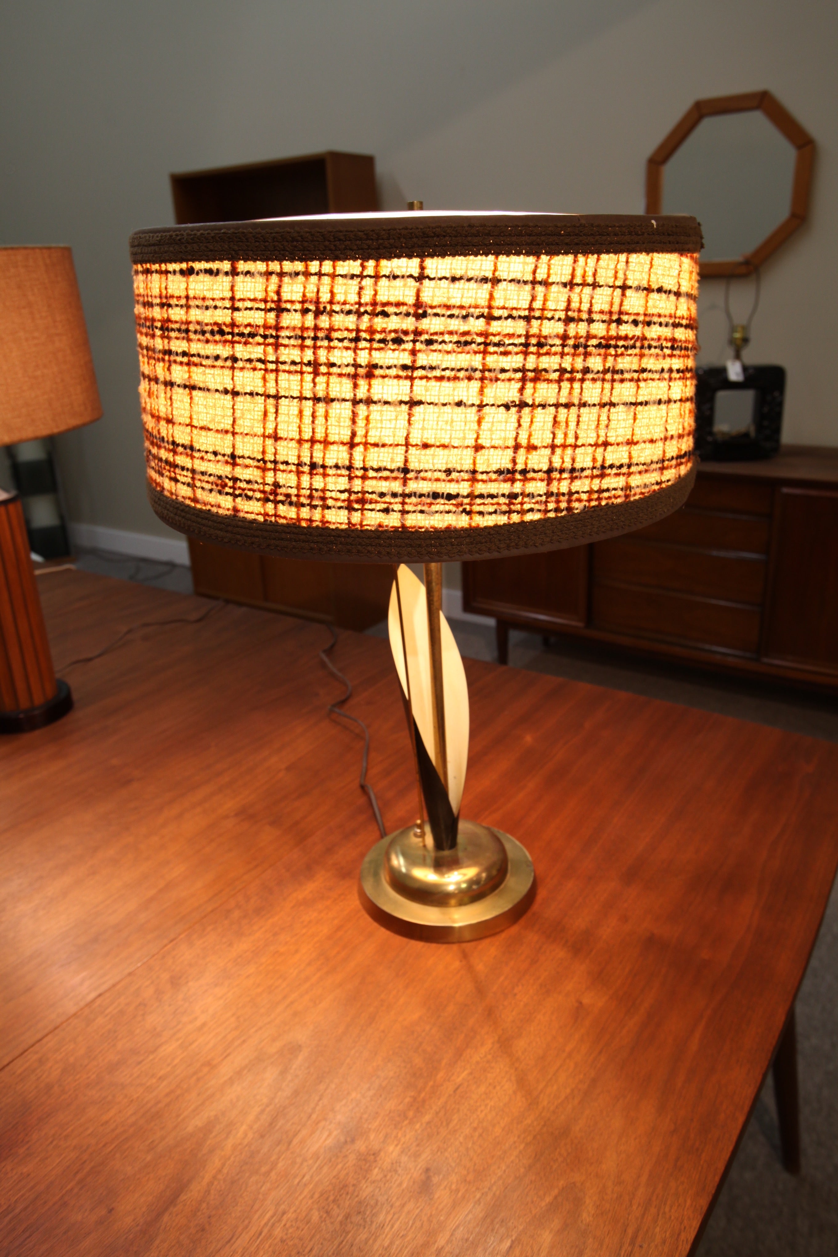 Mid Century Table Lamp (24.5"H)