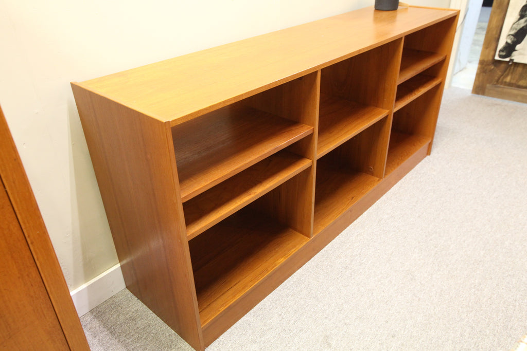 Danish Teak Bookshelf/Stereo Stand w/adjustable shelves. (71"L x 17.5"D x 32.5"H)