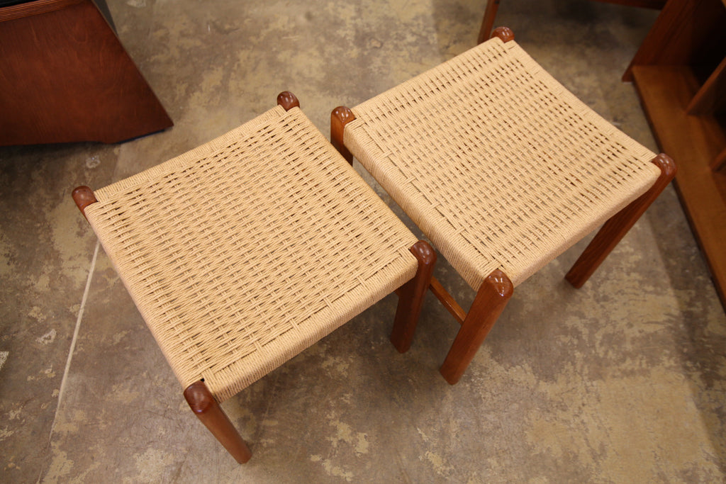 Vintage Higher Teak Paper Cord Footstool (17.25" x 18.25" x 18"H)