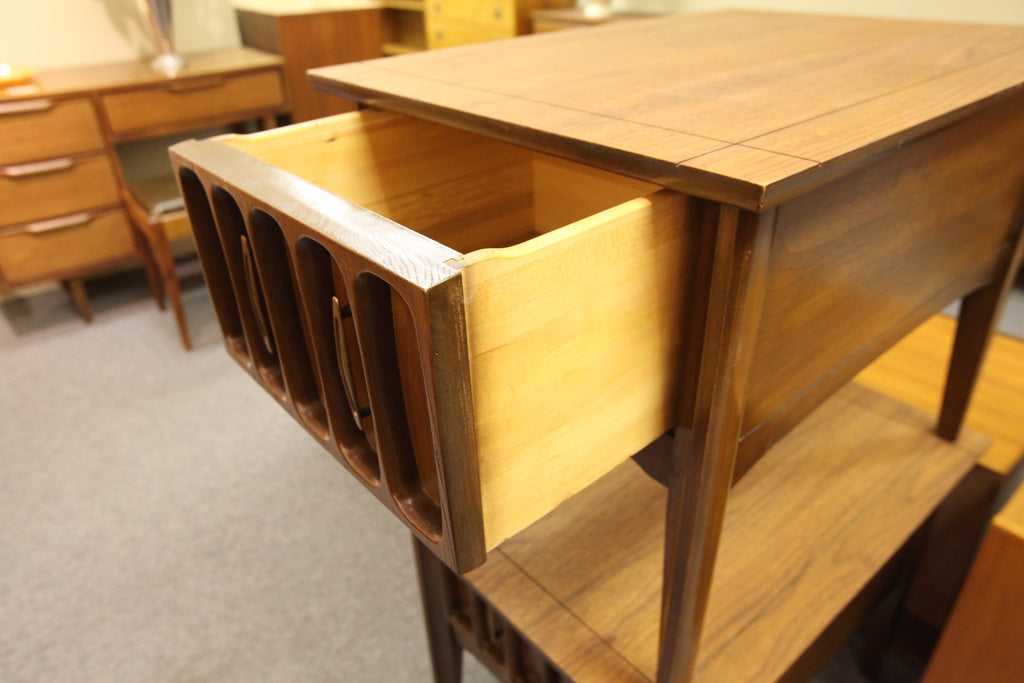 Set of 2 Walnut Brutalist Style End Tables (20" x 28" x 21"H)
