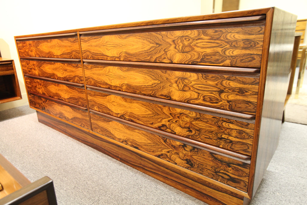 Vintage Rare Westnofa Rosewood 8 Drawer Dresser (71.5W x 28.75"H x 18"D)