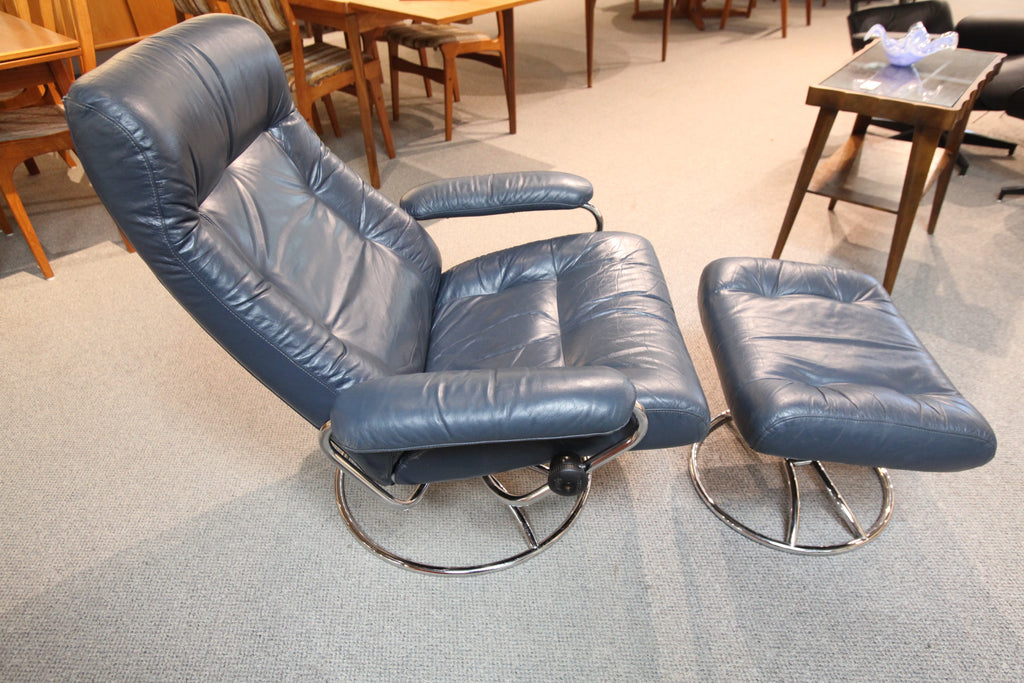 Vintage Blue Leather Stressless Recliner and Ottoman (Circa 1970's)