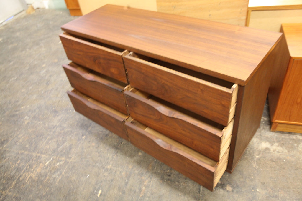 Vintage Walnut 6 Drawer Dresser (47"W x 16.5"D x 31"H)