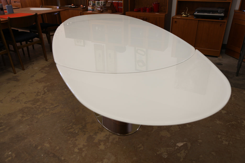 Fabulous Floor Model Calligaris Odyssey Frosted Top Extendable Dining Table