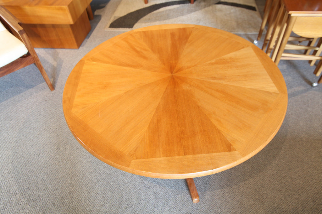 Round Teak Coffee Table (41" Dia x 18"H)
