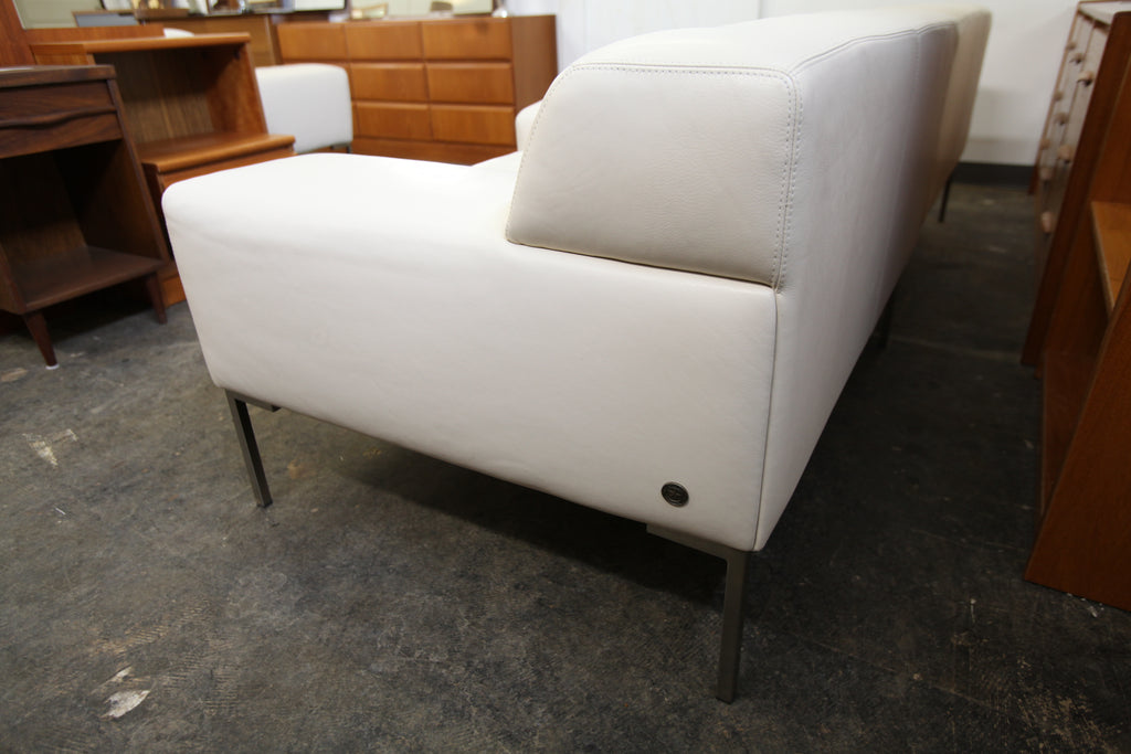 Beautiful High Quality White leather Arm Chair by "American Leather"