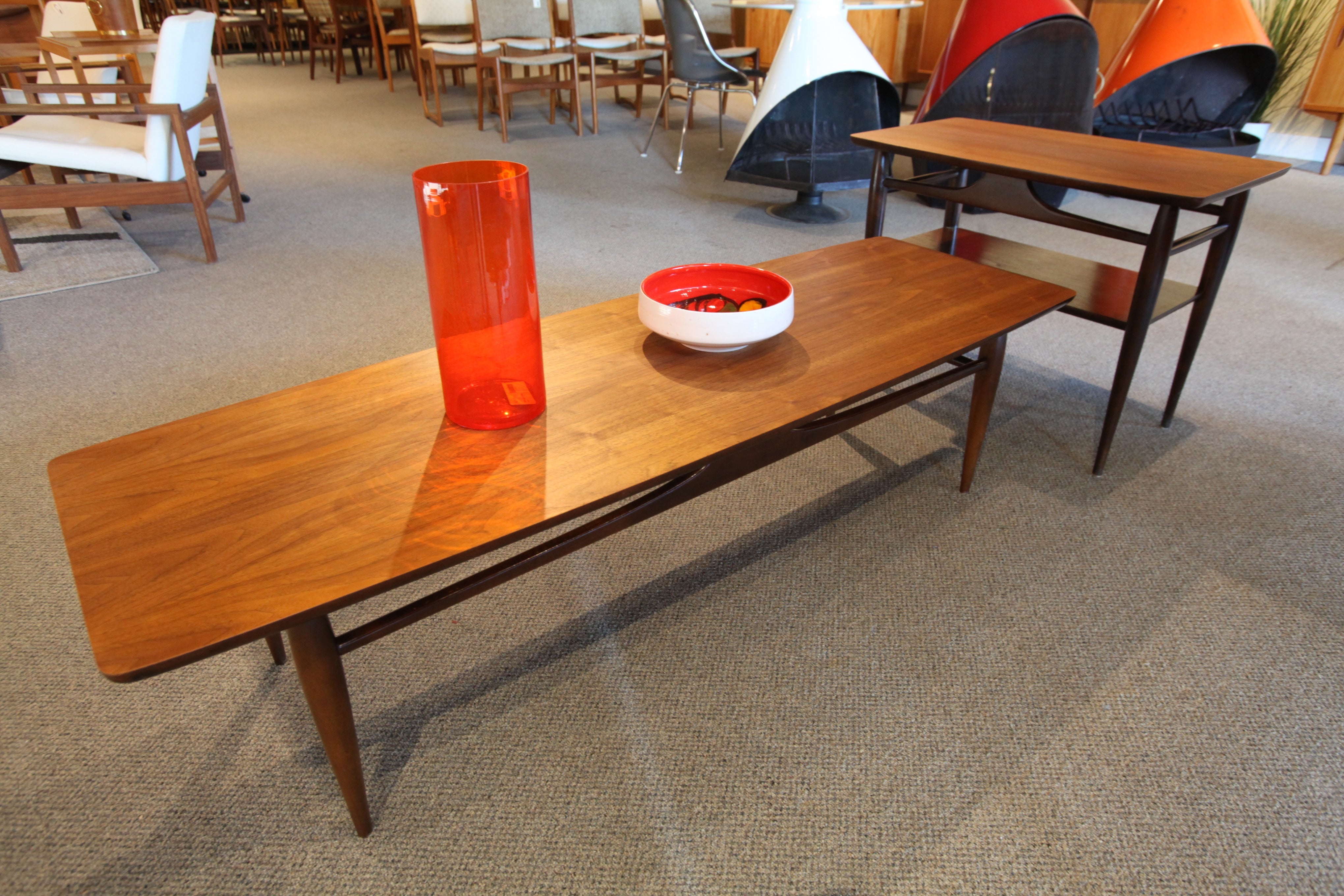Vintage Mid Century Walnut End Table (29" x 17.5" x 22"H)