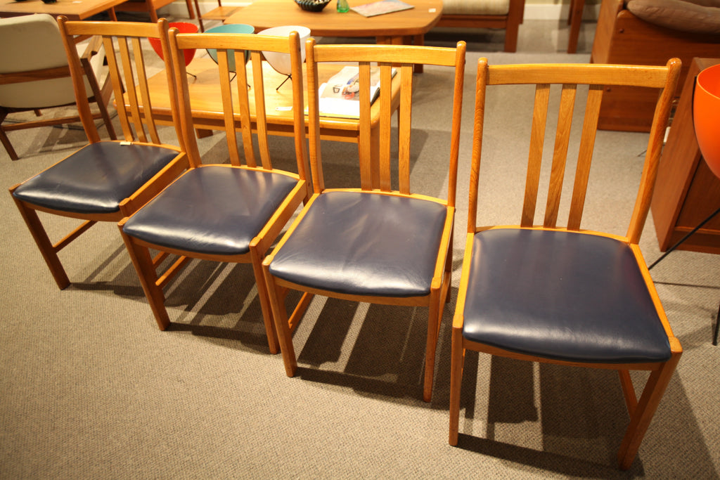 Set of 4 Vintage Mid Century Teak Dining Chairs (Blue Leather)