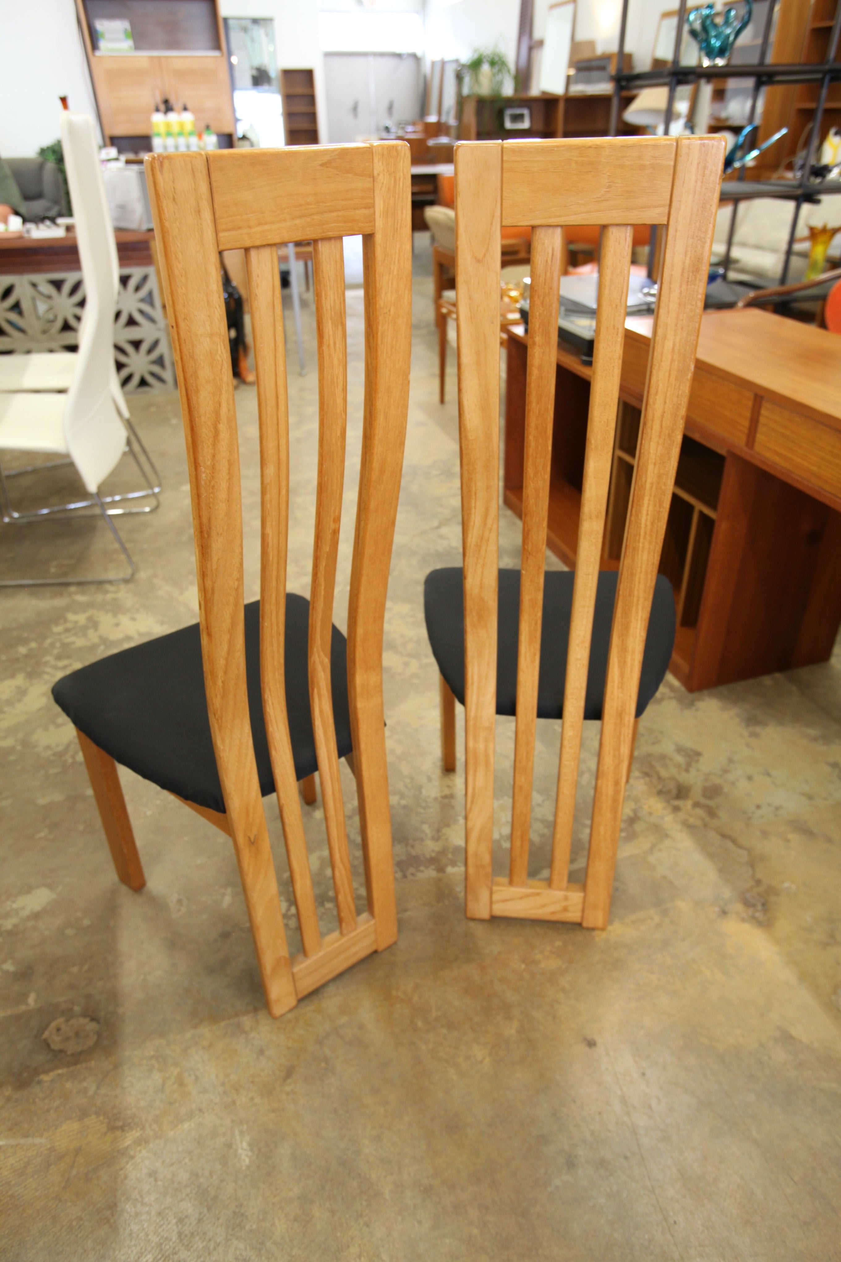 Set of 6 Vintage Teak High Back Dining Chairs  (17"W x 20"D x 45.25"H)