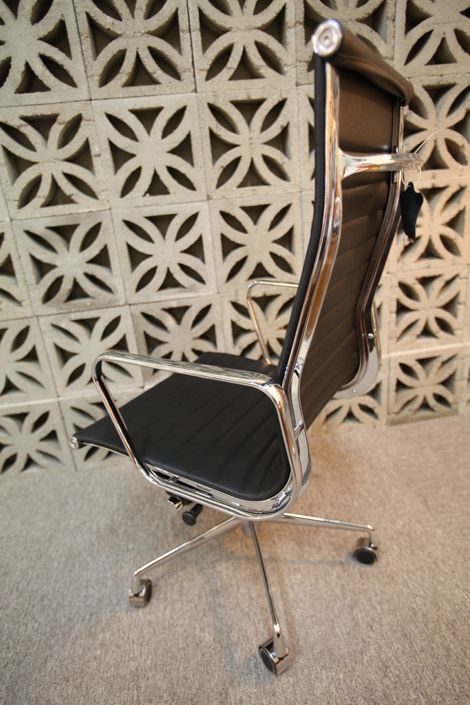 Eames Replica Leather Office Chair (Black High Back)