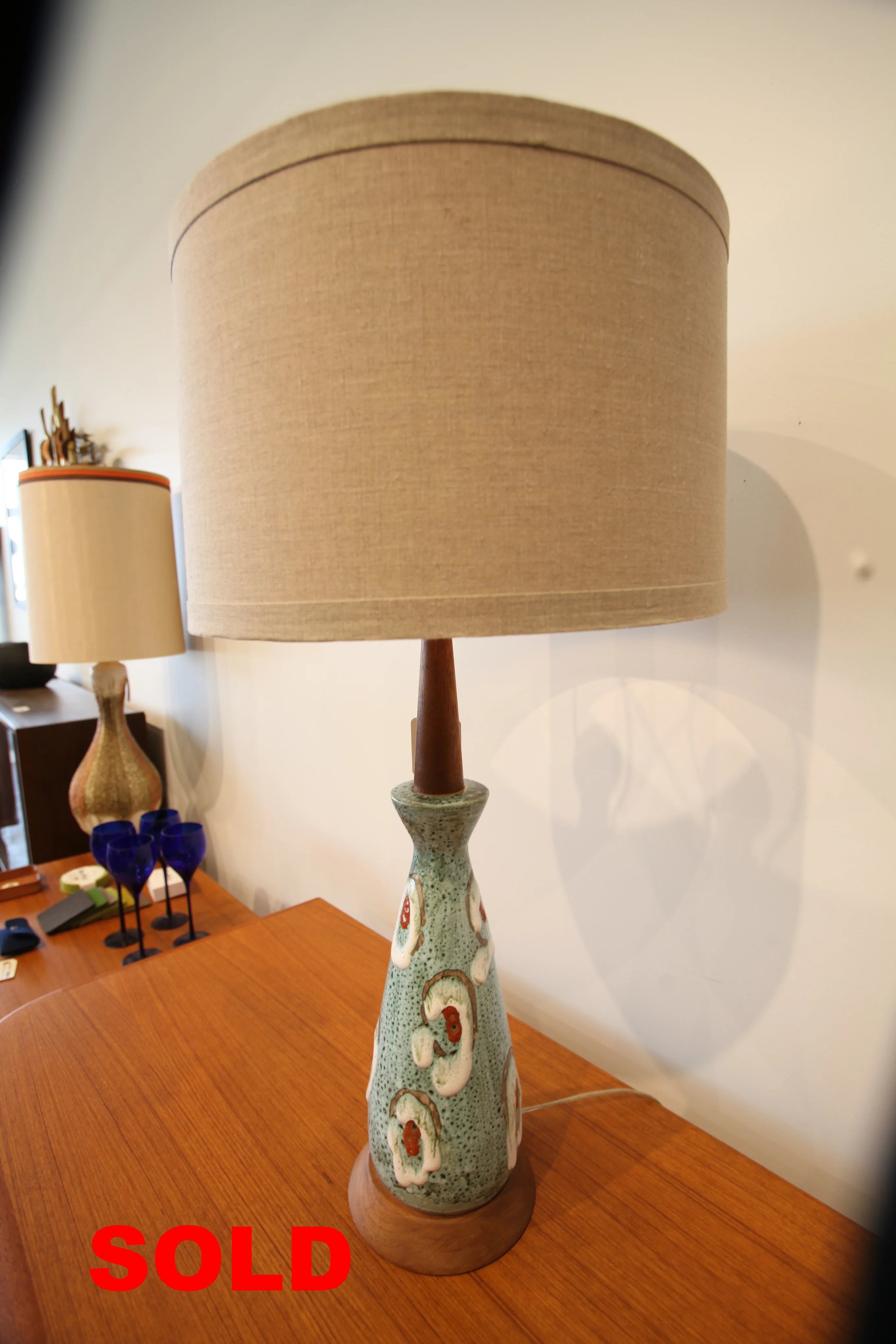 Vintage Table Lamp w/ Walnut Base & Stem (30.75"H x 16.5" Dia.)