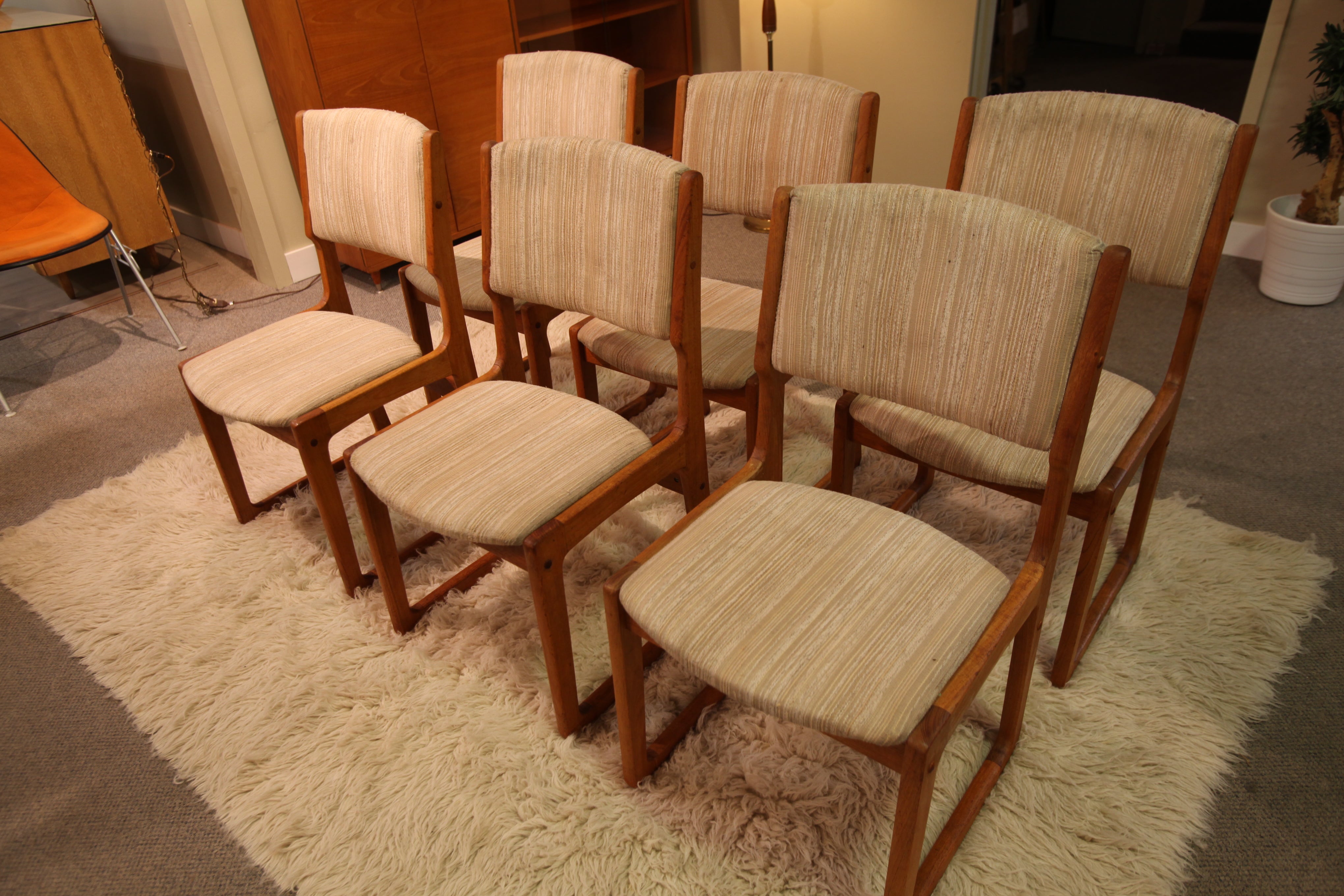 Set of 6 Vintage Heavy Quality Teak Chairs