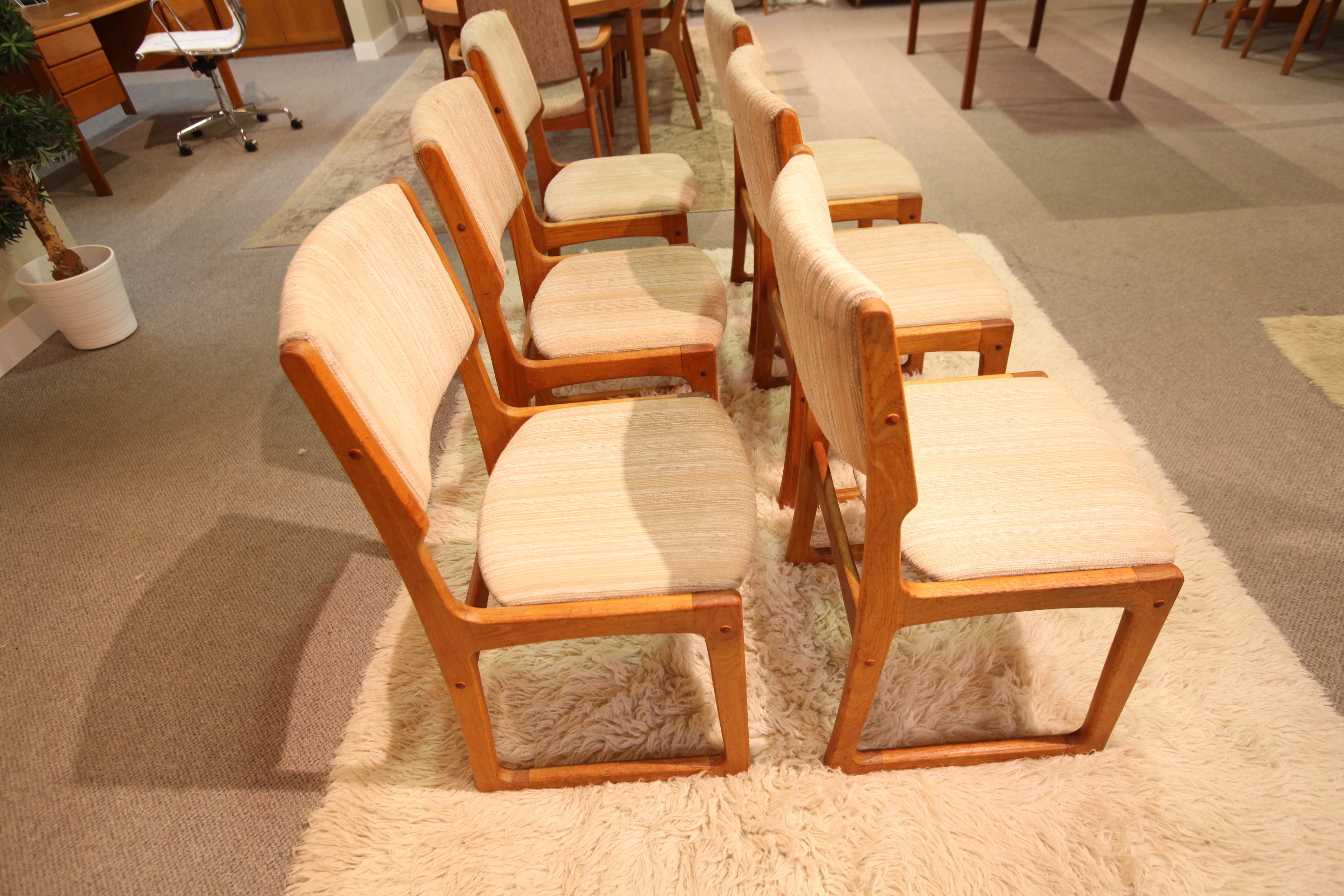 Set of 6 Vintage Heavy Quality Teak Chairs