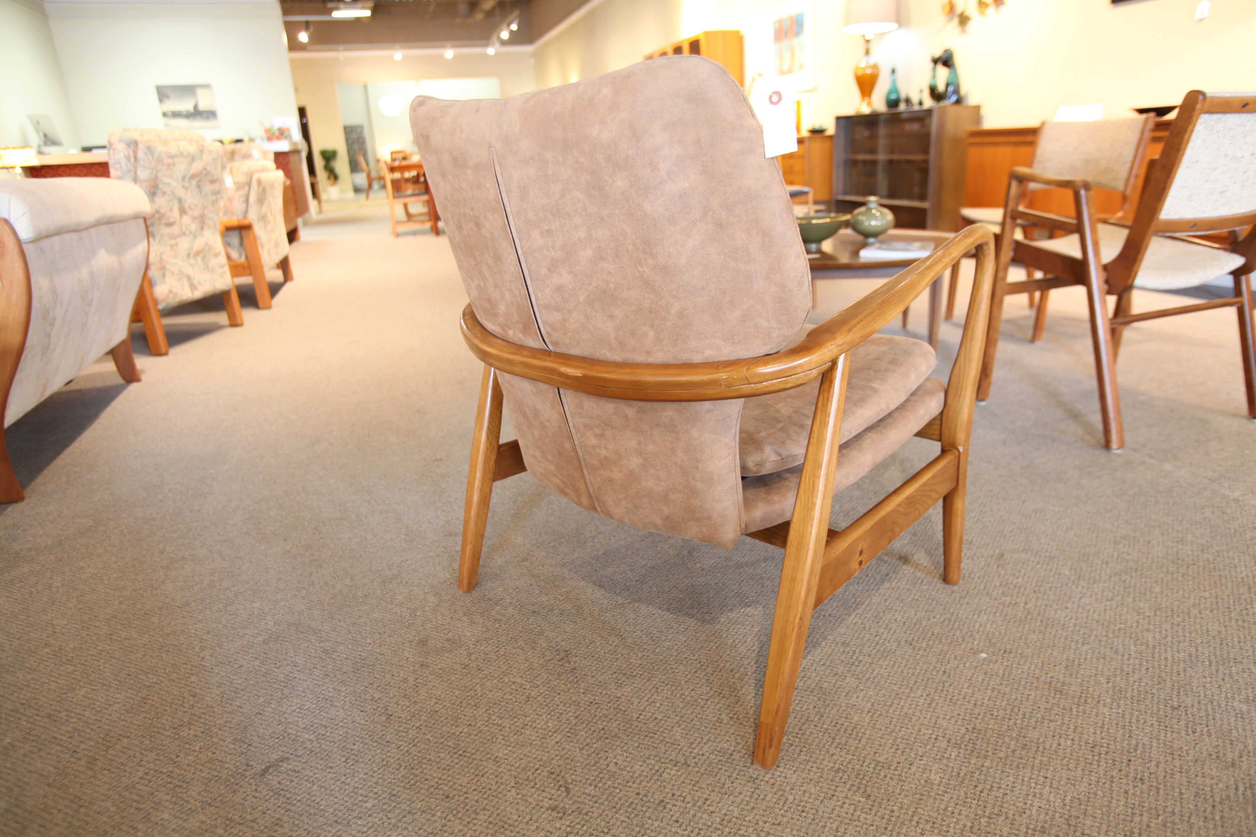 Replica Wood Lounge Chair (28"W x 25"D x 33"H)