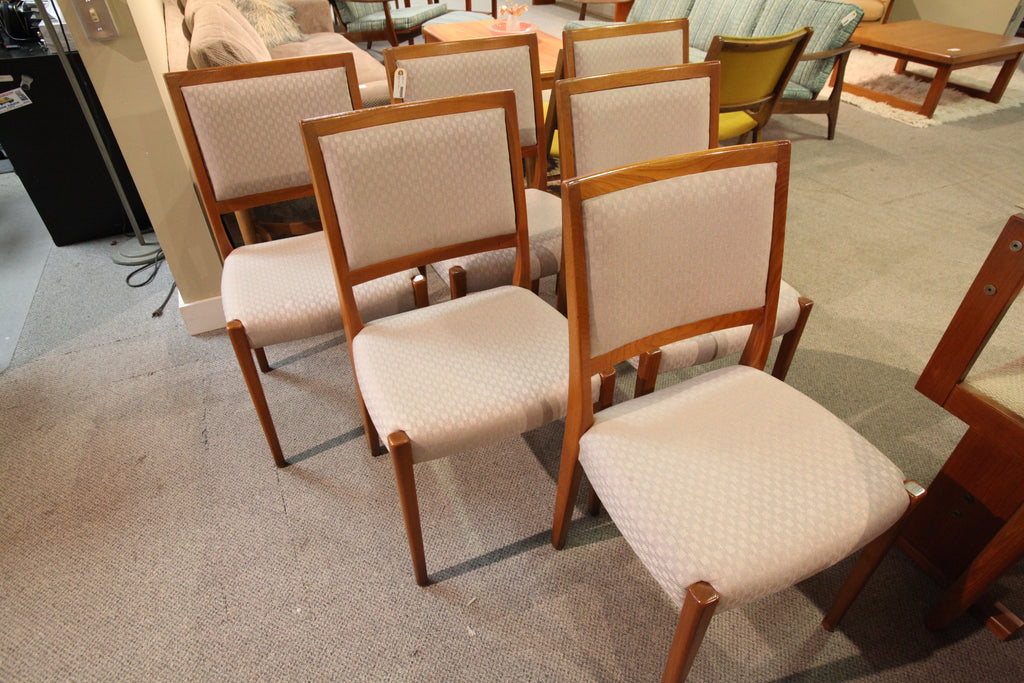 Set of 6 Mid Century Teak Dining Chairs