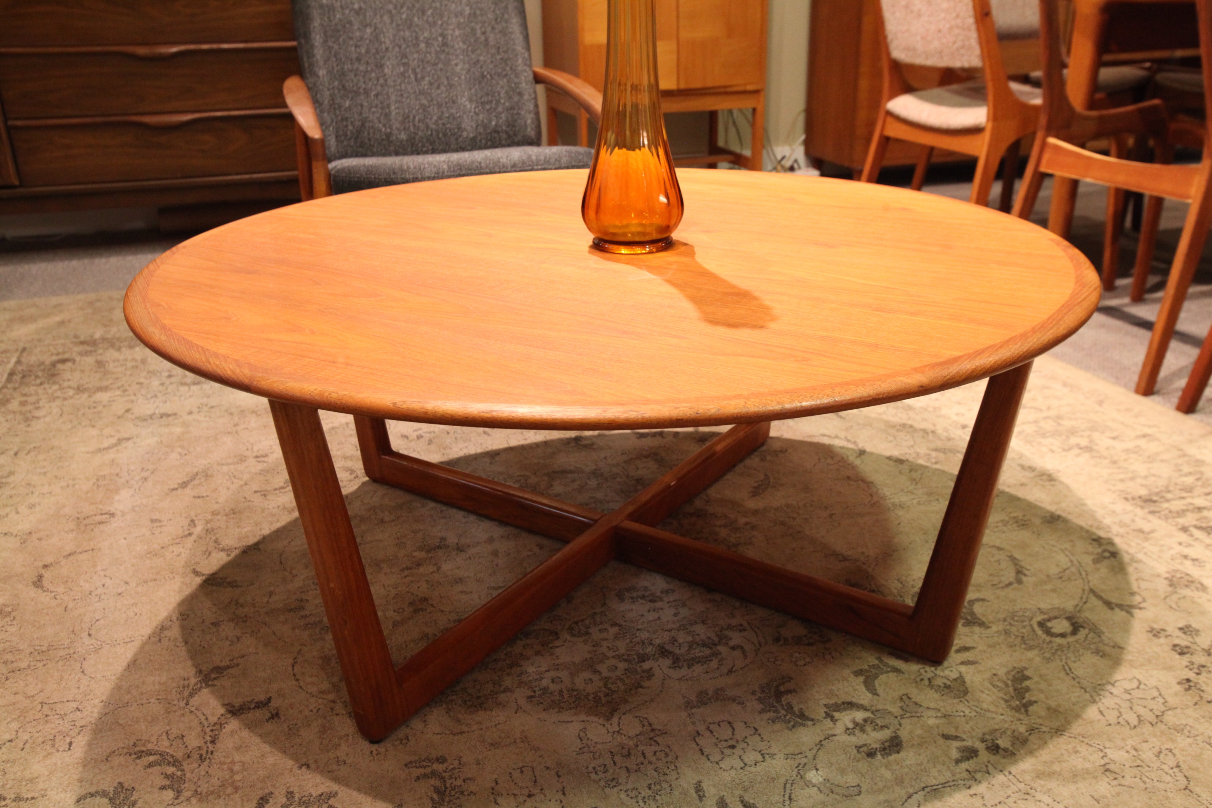 Danish Modern Round Teak Coffee Table (43"W x 17"H)
