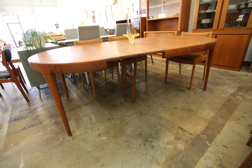 Vintage Danish Teak Dining Table w/ 2 Leafs by Kofod Larsen for Faarup