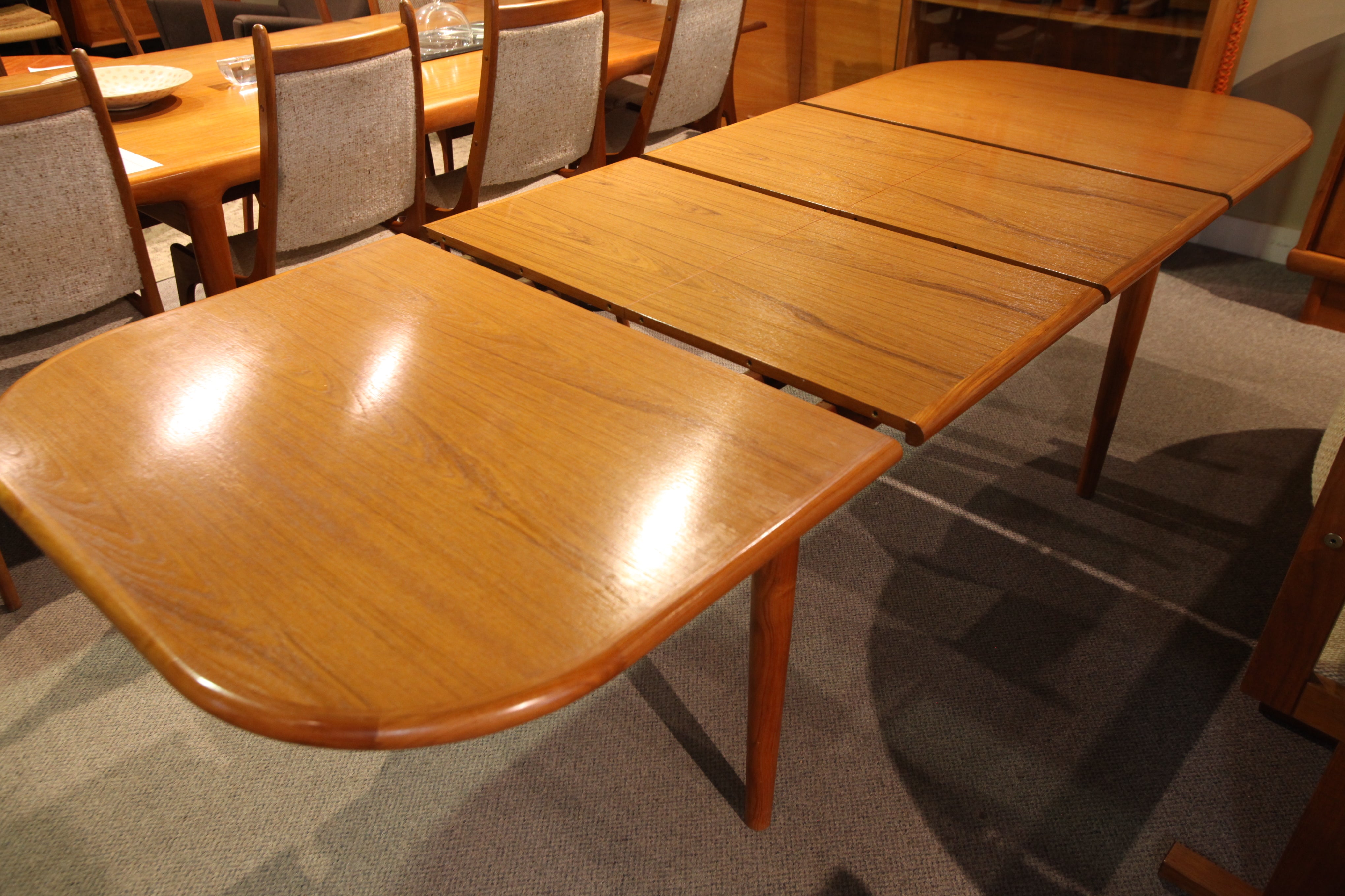 Vintage D-Scan Teak Dining Table w/ Double Butterfly Leafs (97.5"x38") (57"x38")
