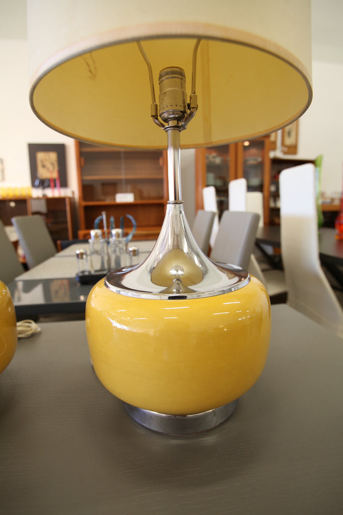 Set of 2 Vintage Chrome / Ceramic Table Lamps (12" Dia x 33.25"H)