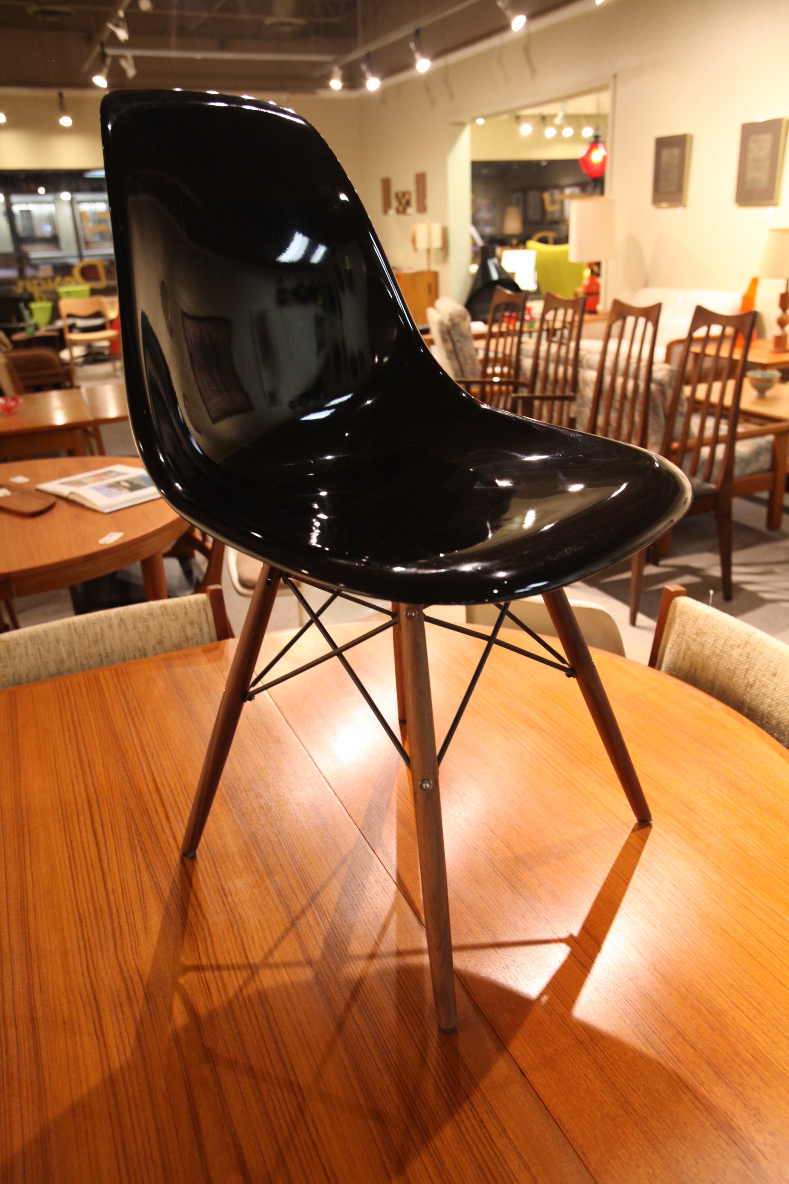 Replica Black Eames Shell Chair / Walnut Eiffel Base (18.75"W x 32.25"H)