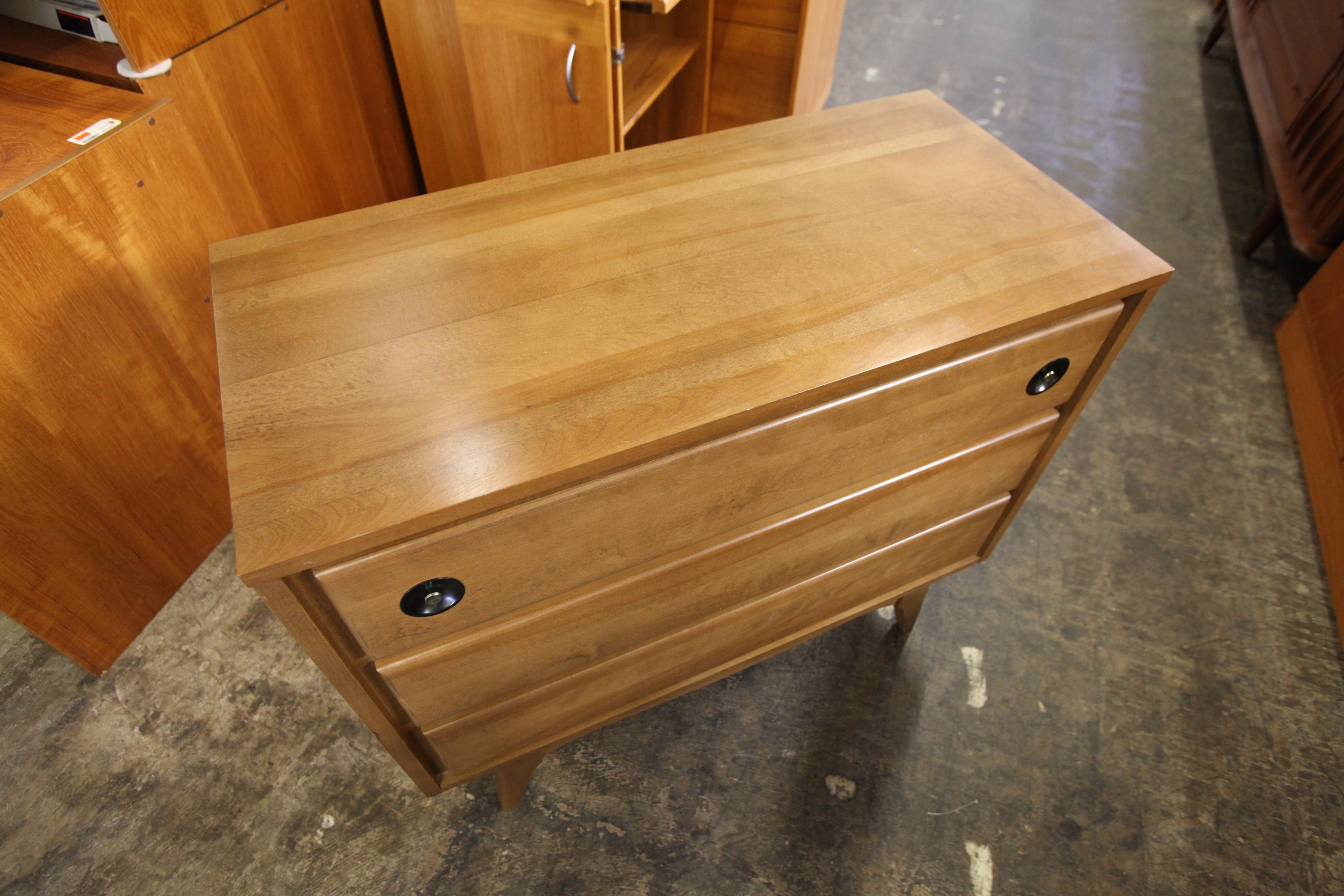 Vintage Wood 3 Drawer Dresser (36.25"W x 17"D x 31.5"H)