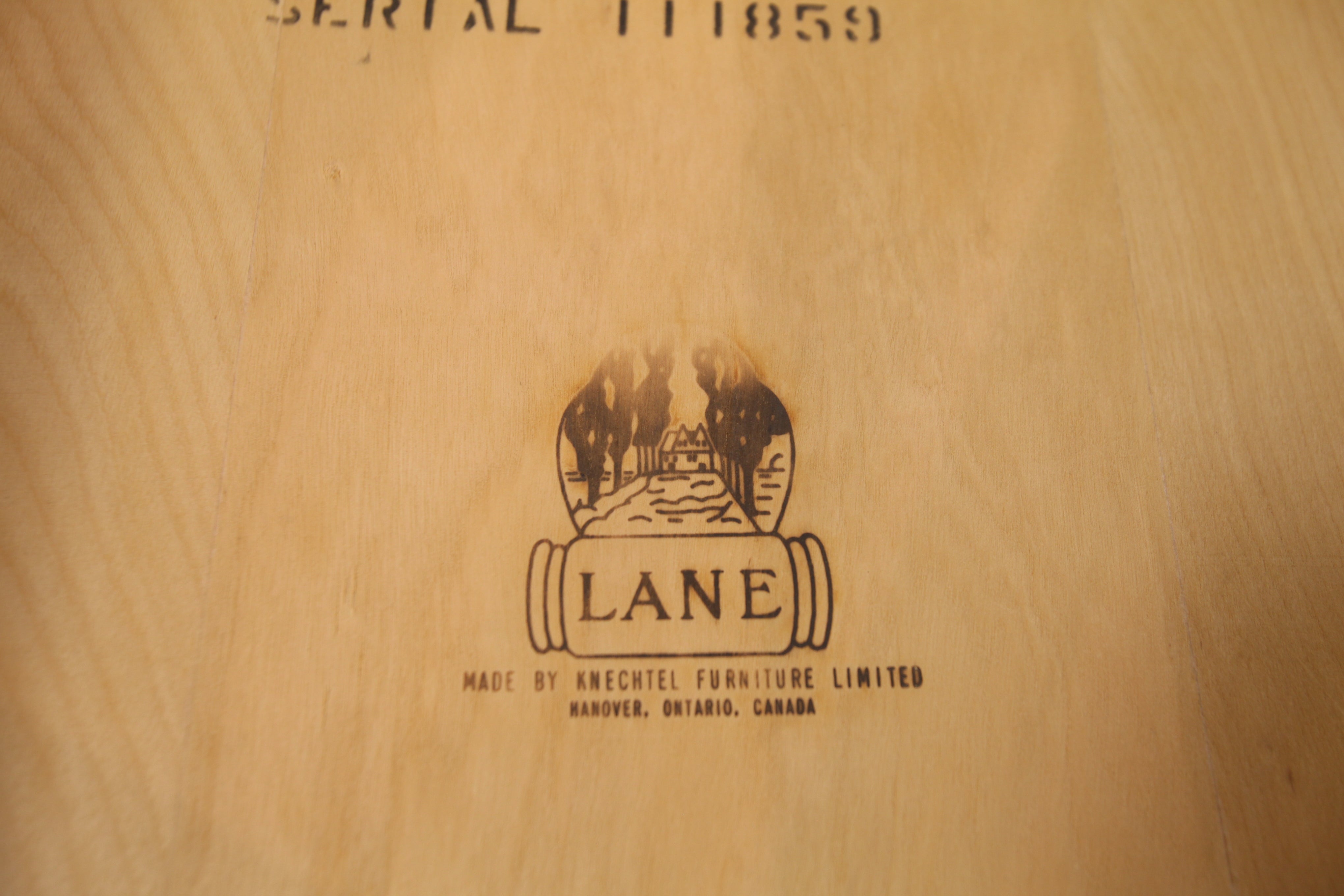 Beautiful Vintage Lane Walnut Coffee Table w/ Drawer (70"L x 18"W x 13.5"H)