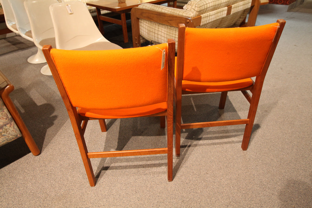 Vintage Anders Jensen Orange / Teak Chair